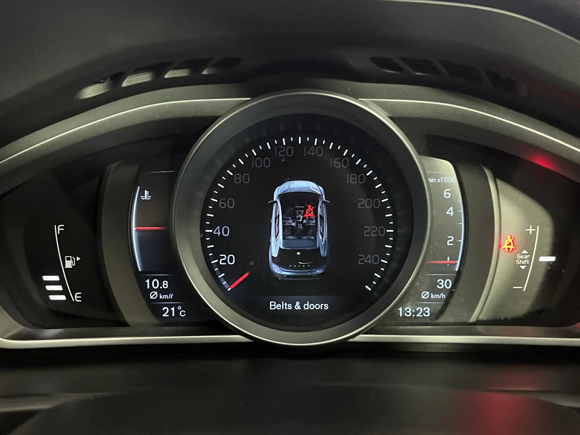 Volvo V40