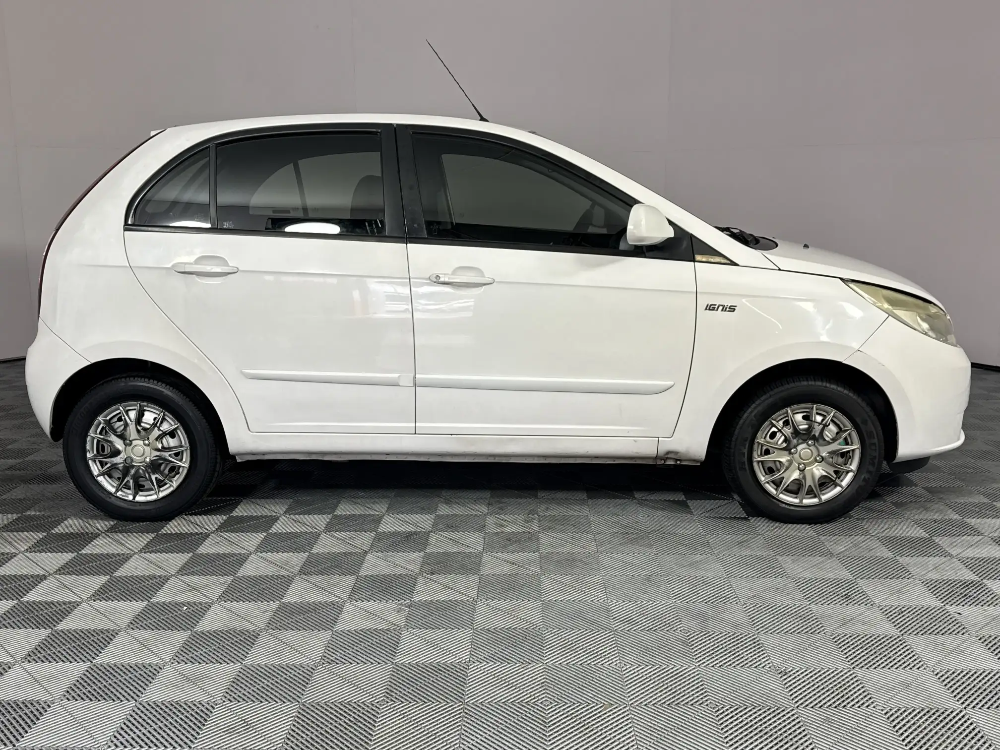 Tata Indica