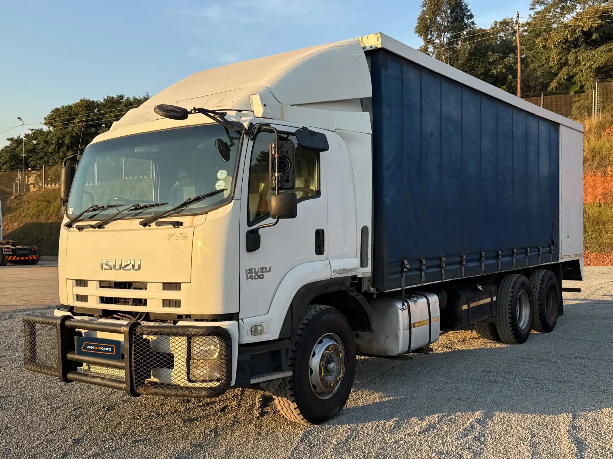 2011 Isuzu 1400