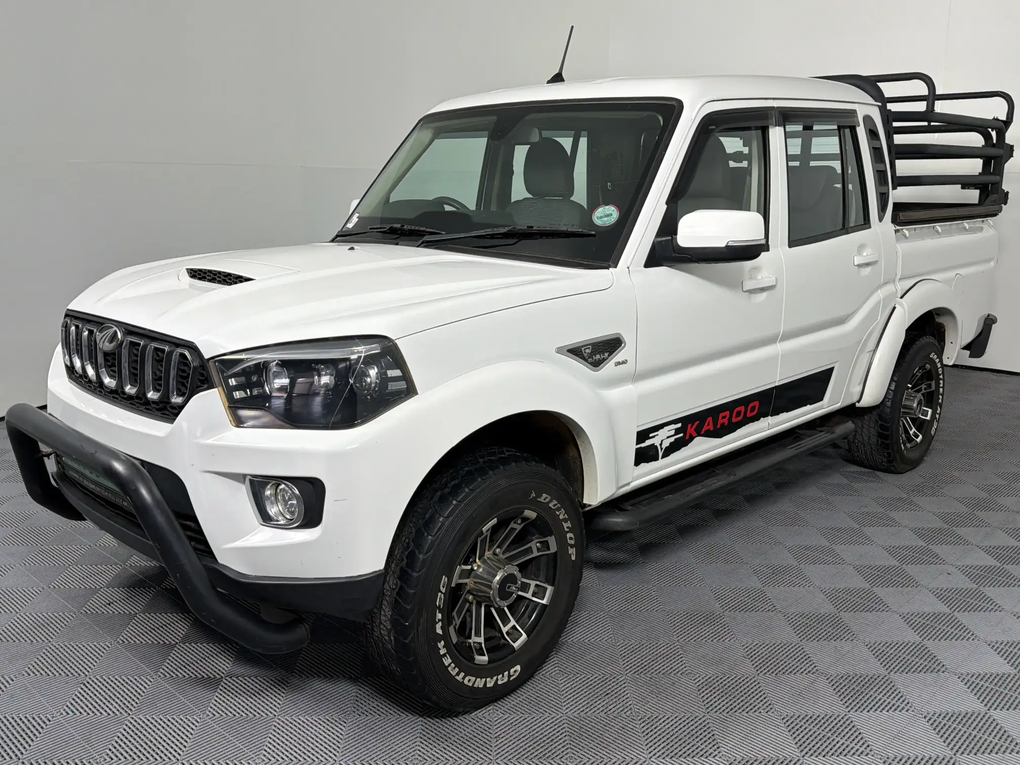 2022 Mahindra PIK UP