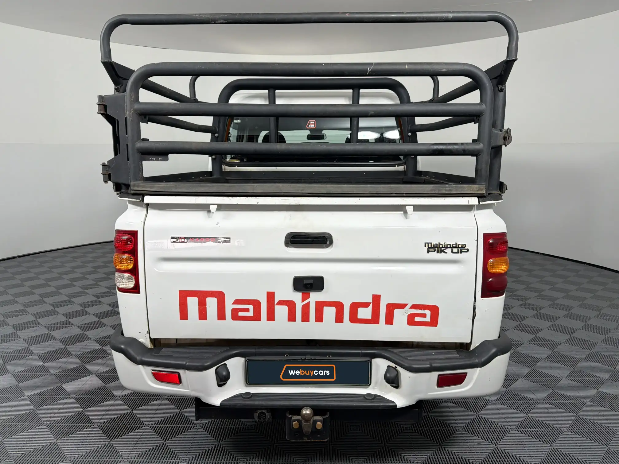 Mahindra PIK UP