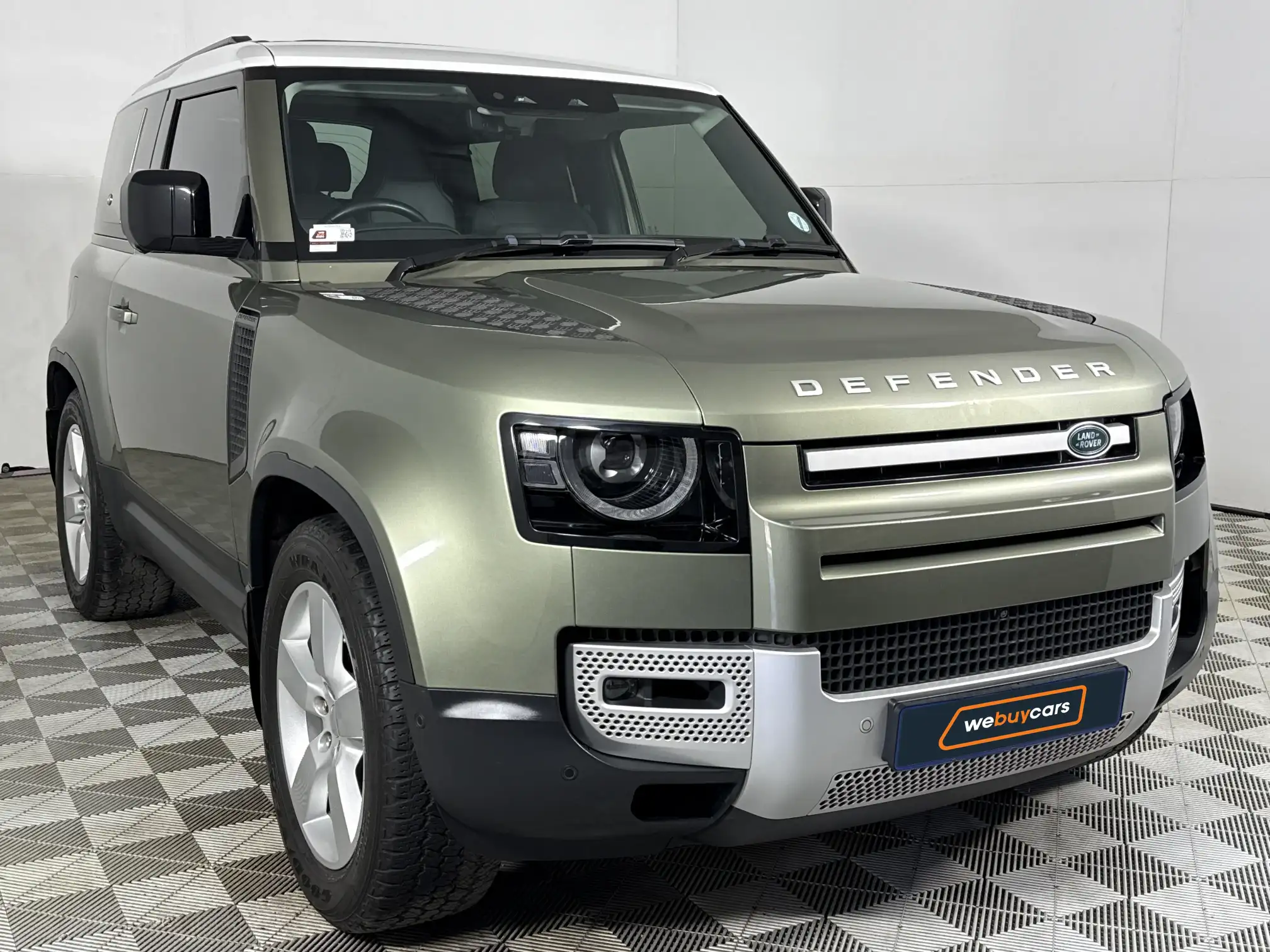 Land Rover Defender 90
