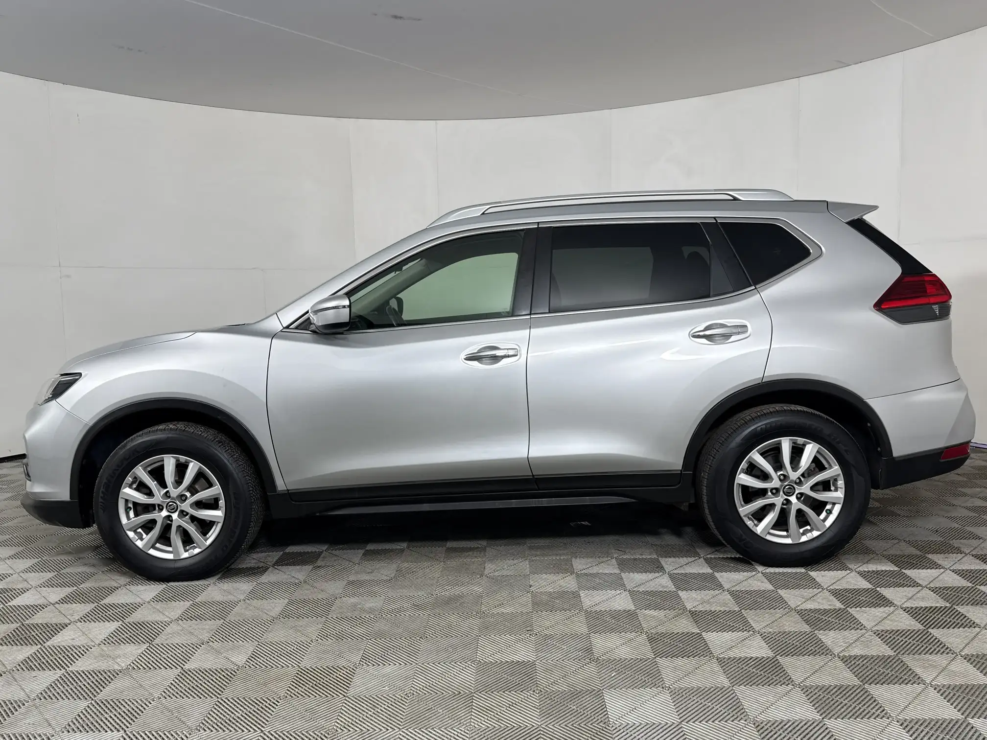 Nissan X Trail