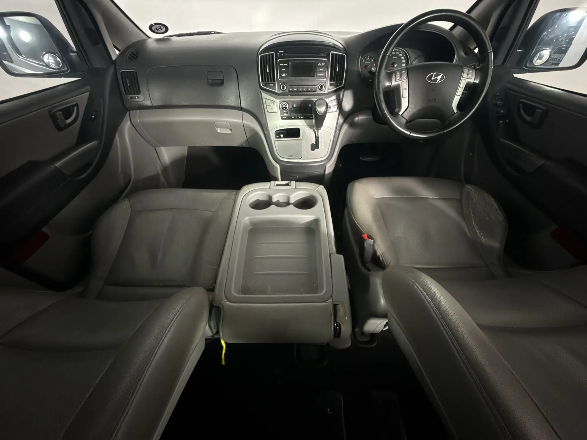 Hyundai H-1