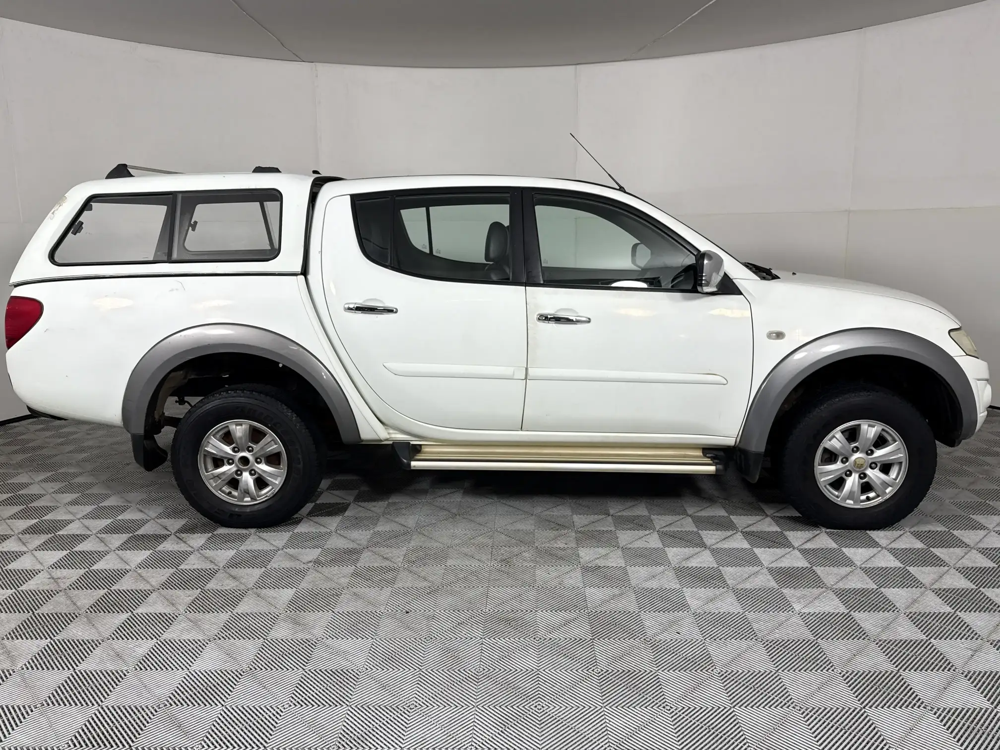 Mitsubishi Triton