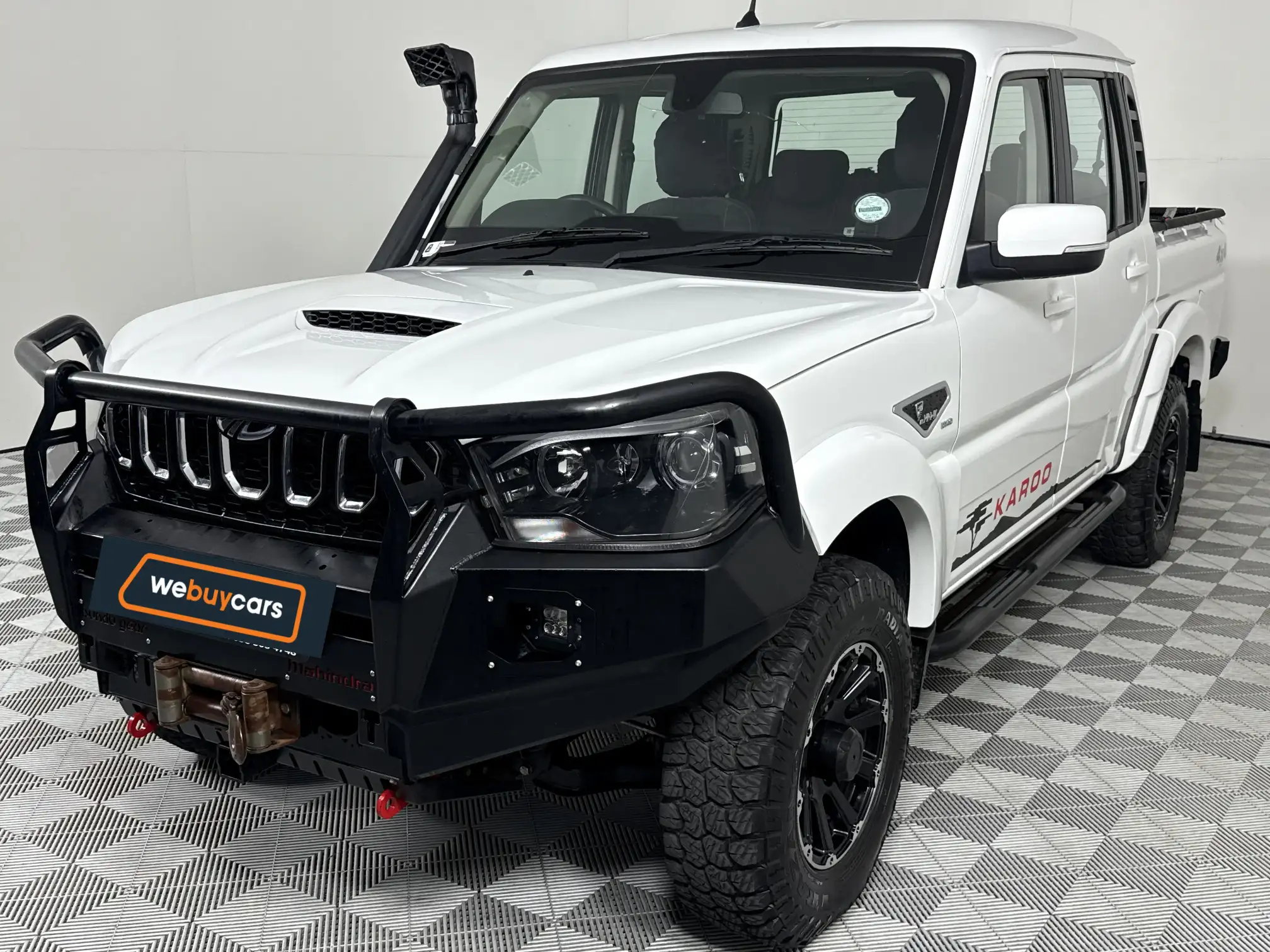 2022 Mahindra PIK UP
