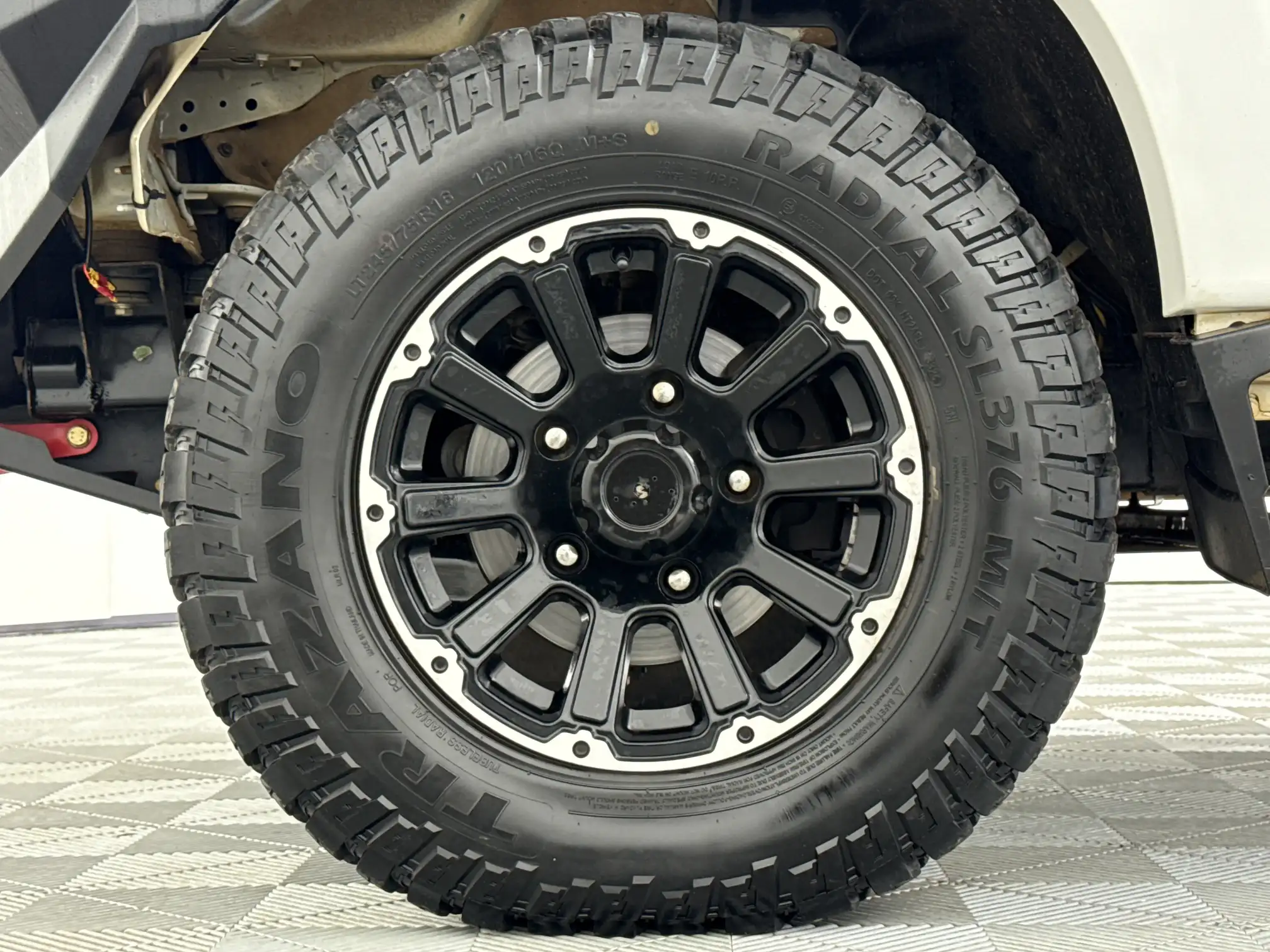 Mahindra PIK UP