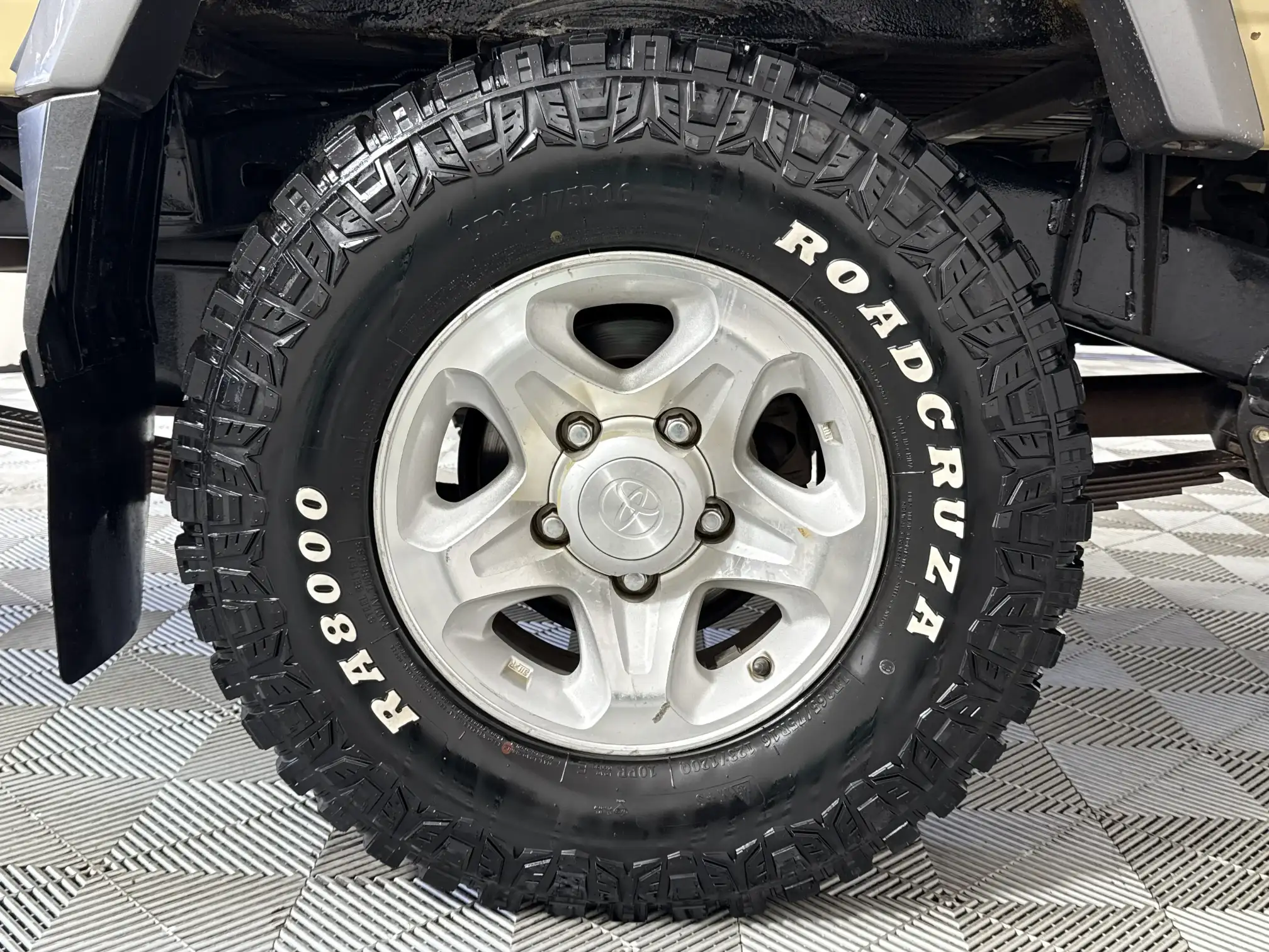 Toyota Land Cruiser