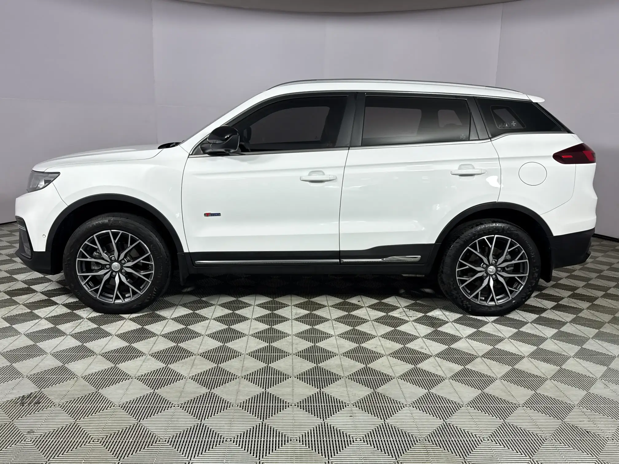 Proton X70