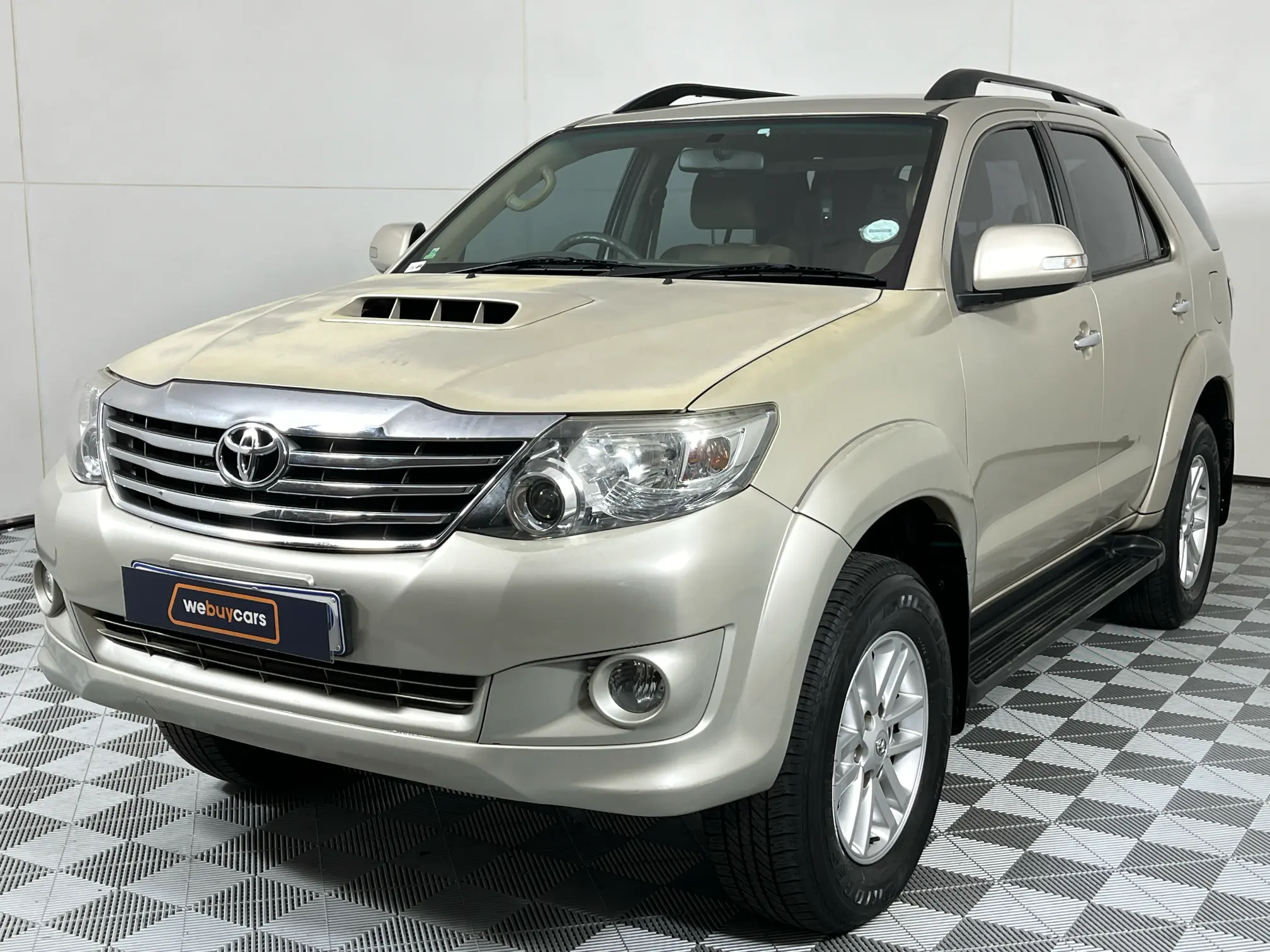 2013 Toyota Fortuner 2.5d-4d RB