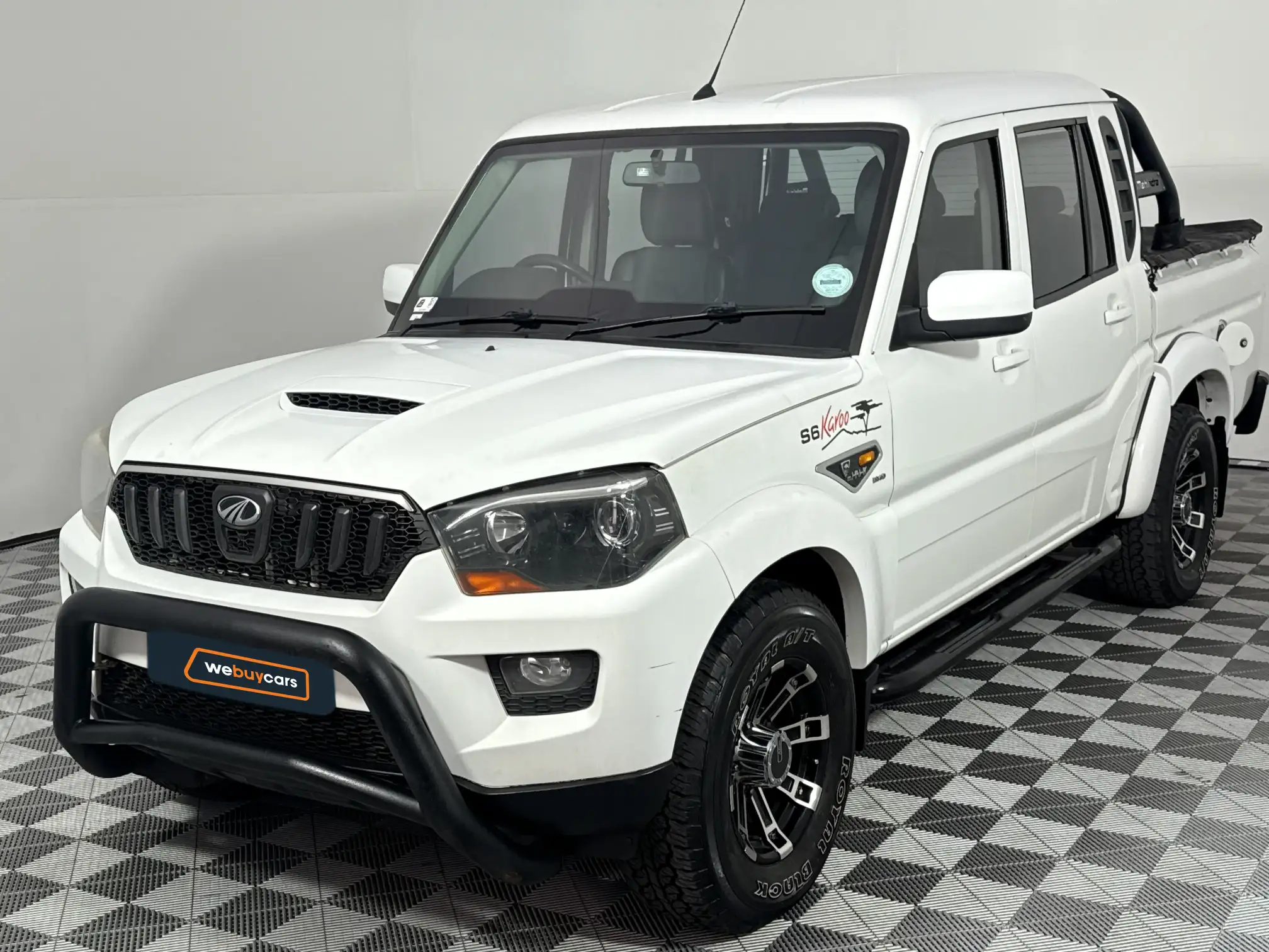 2019 Mahindra PIK UP