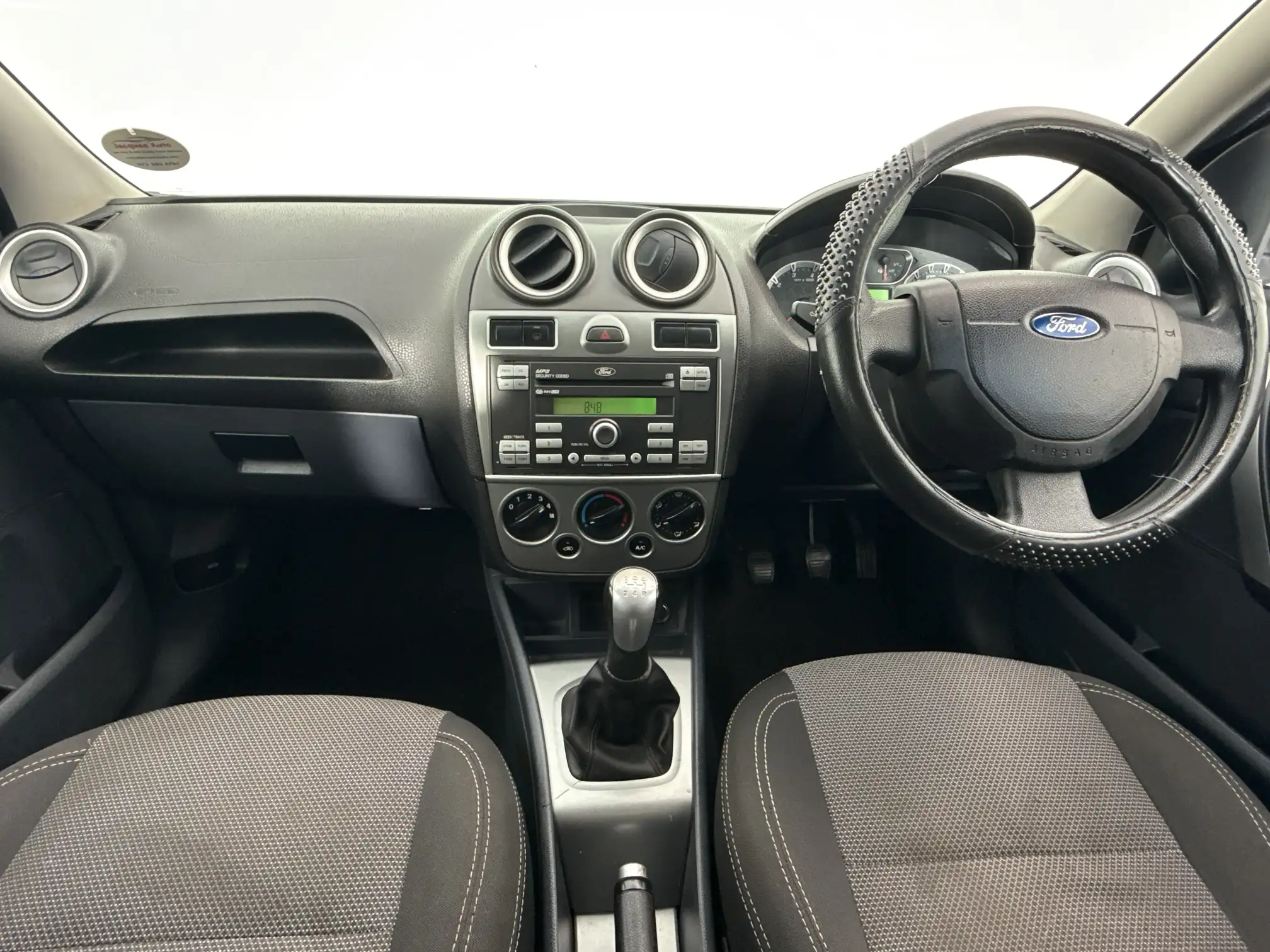 Ford Ikon