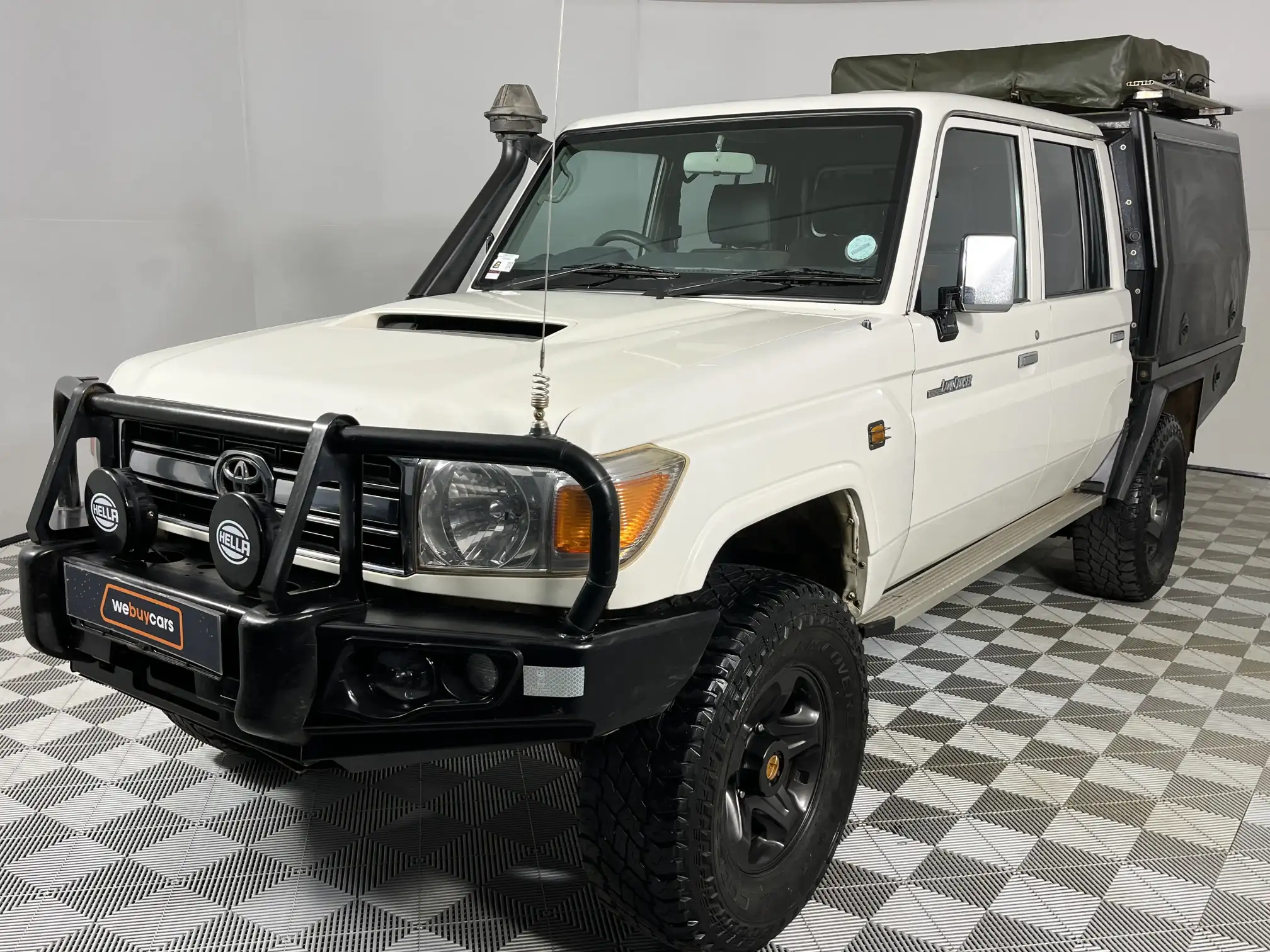 2014 Toyota Land Cruiser