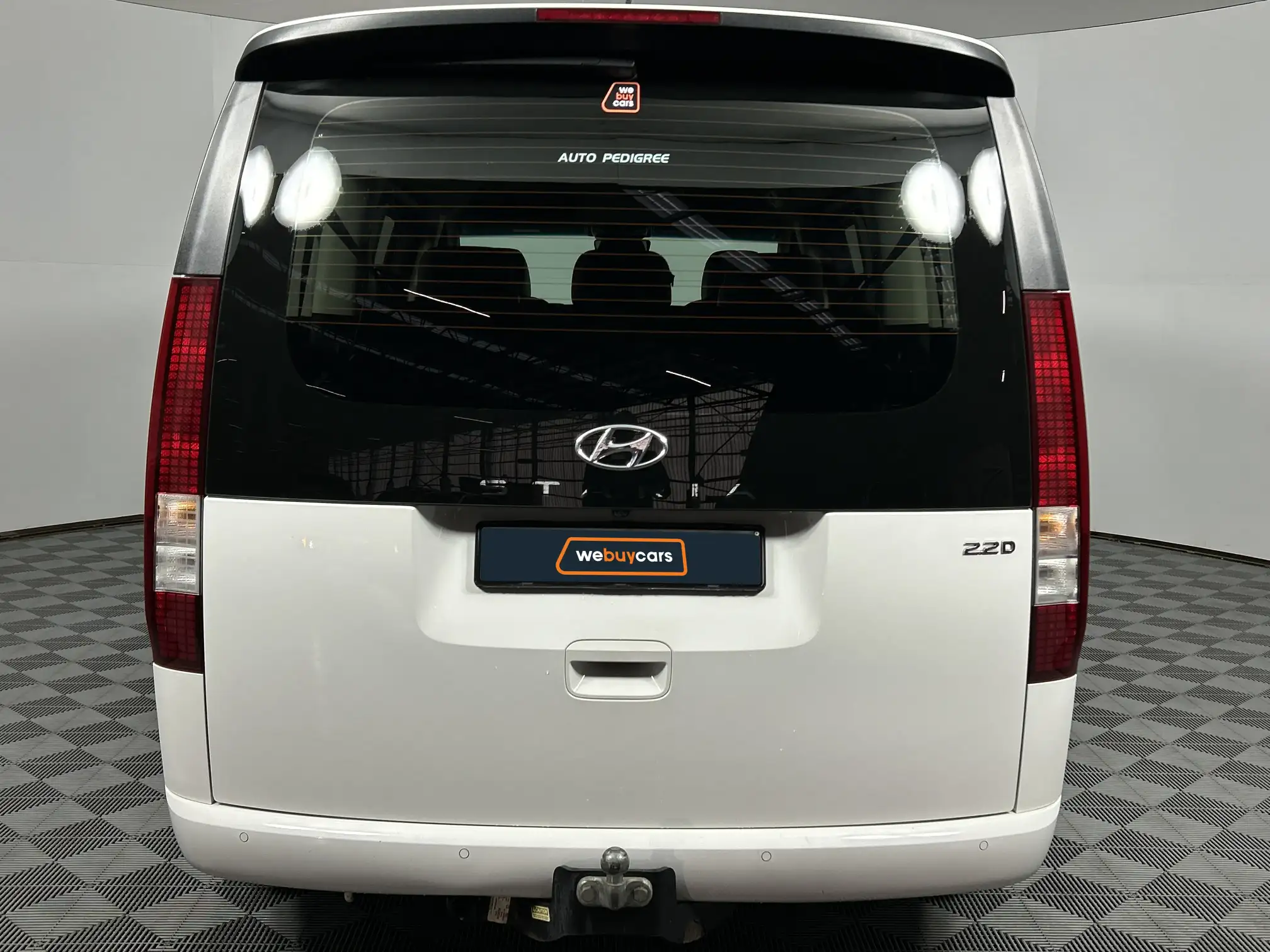Hyundai Staria