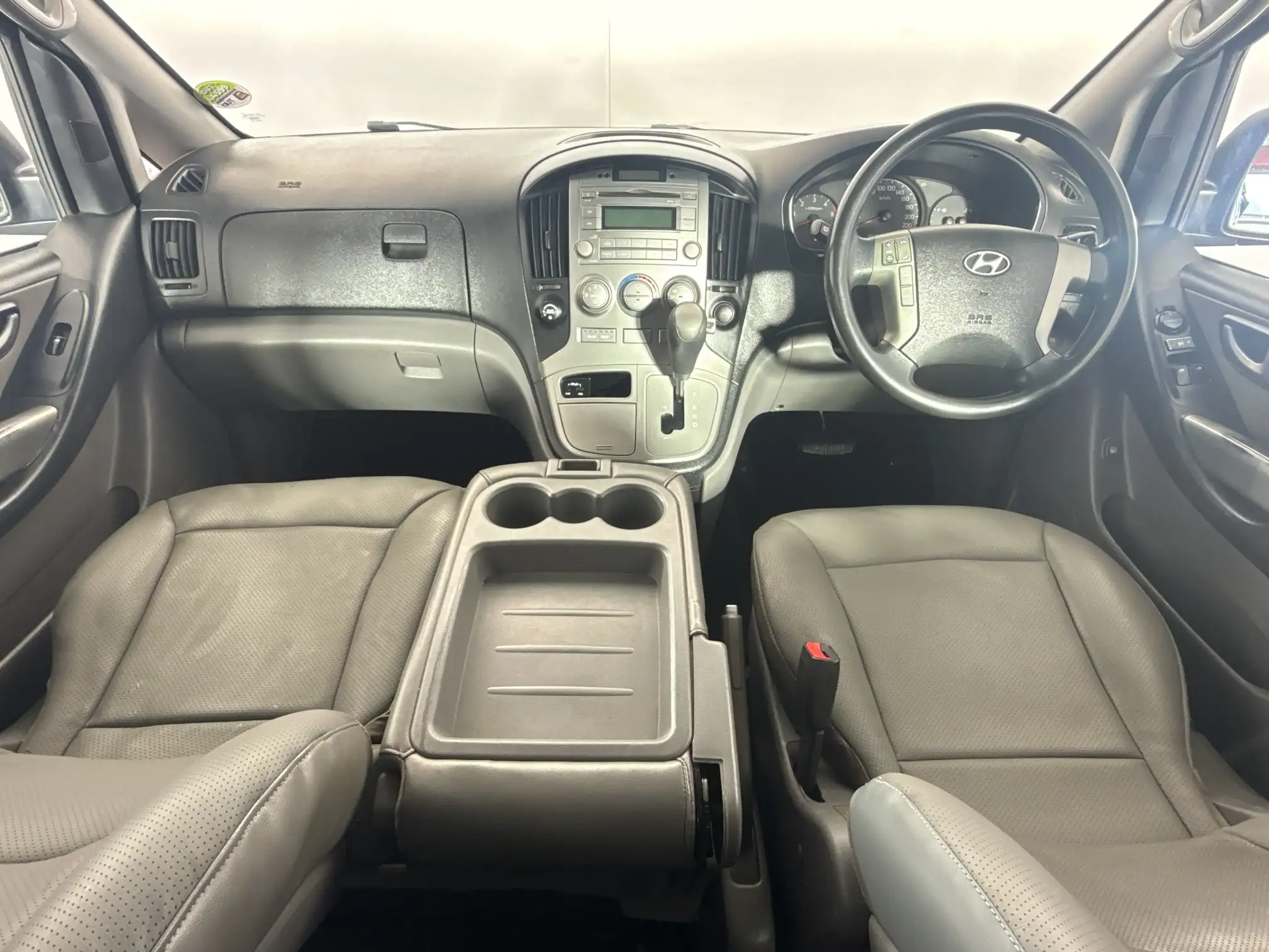 Hyundai H-1