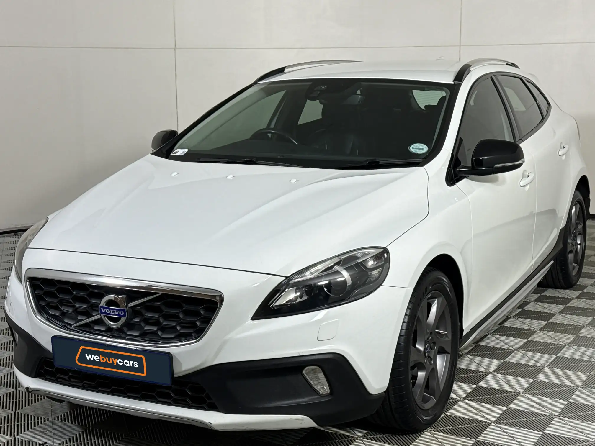 2015 Volvo V40
