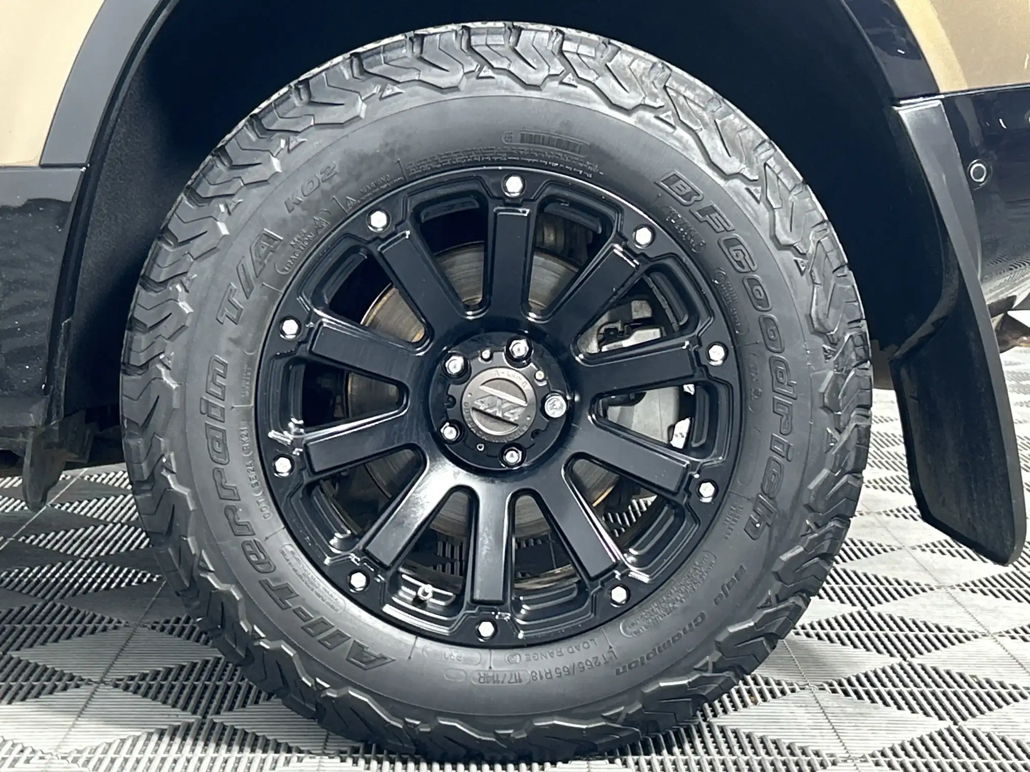 Land Rover Defender 110