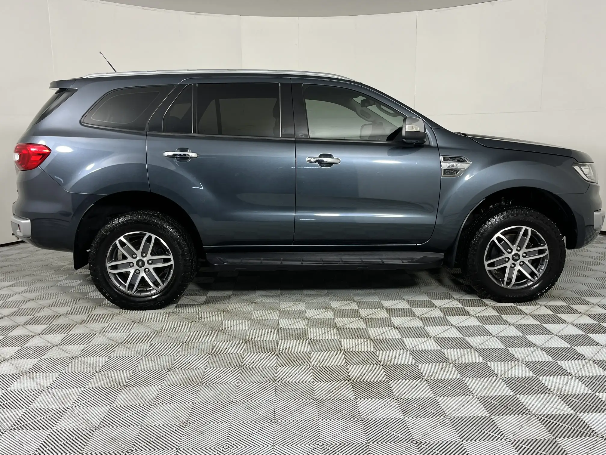 Ford Everest