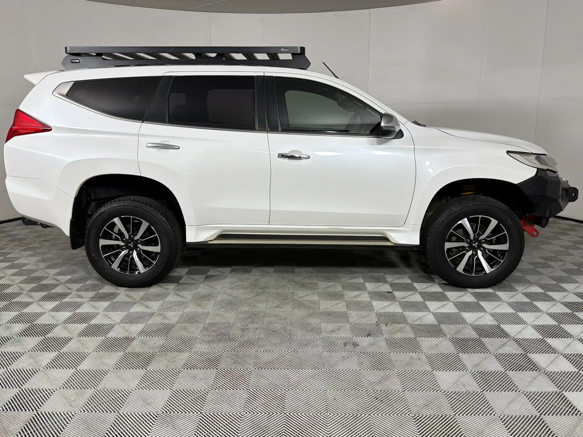 Mitsubishi Pajero Sport
