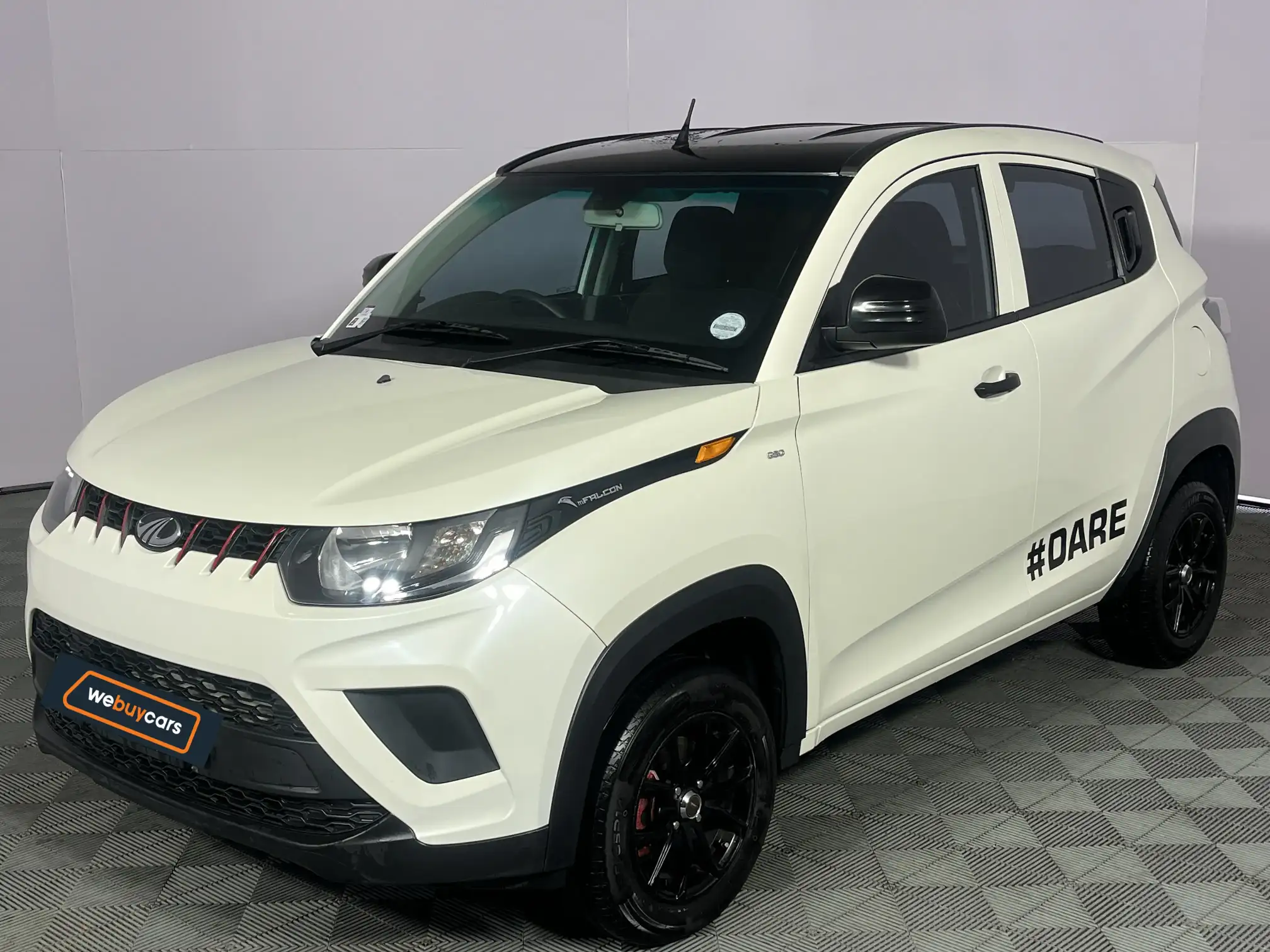 Mahindra KUV 100