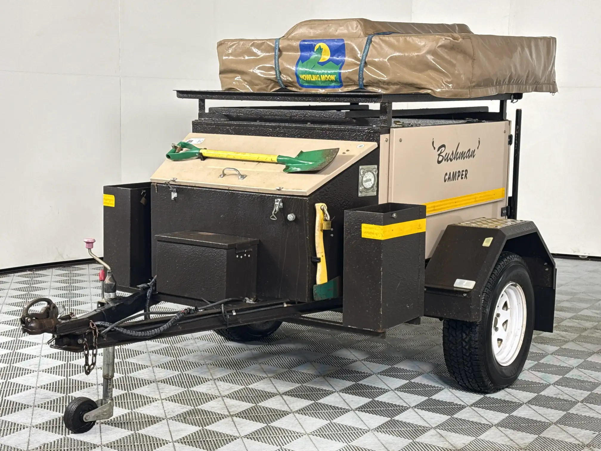2006 Bushman Tracker
