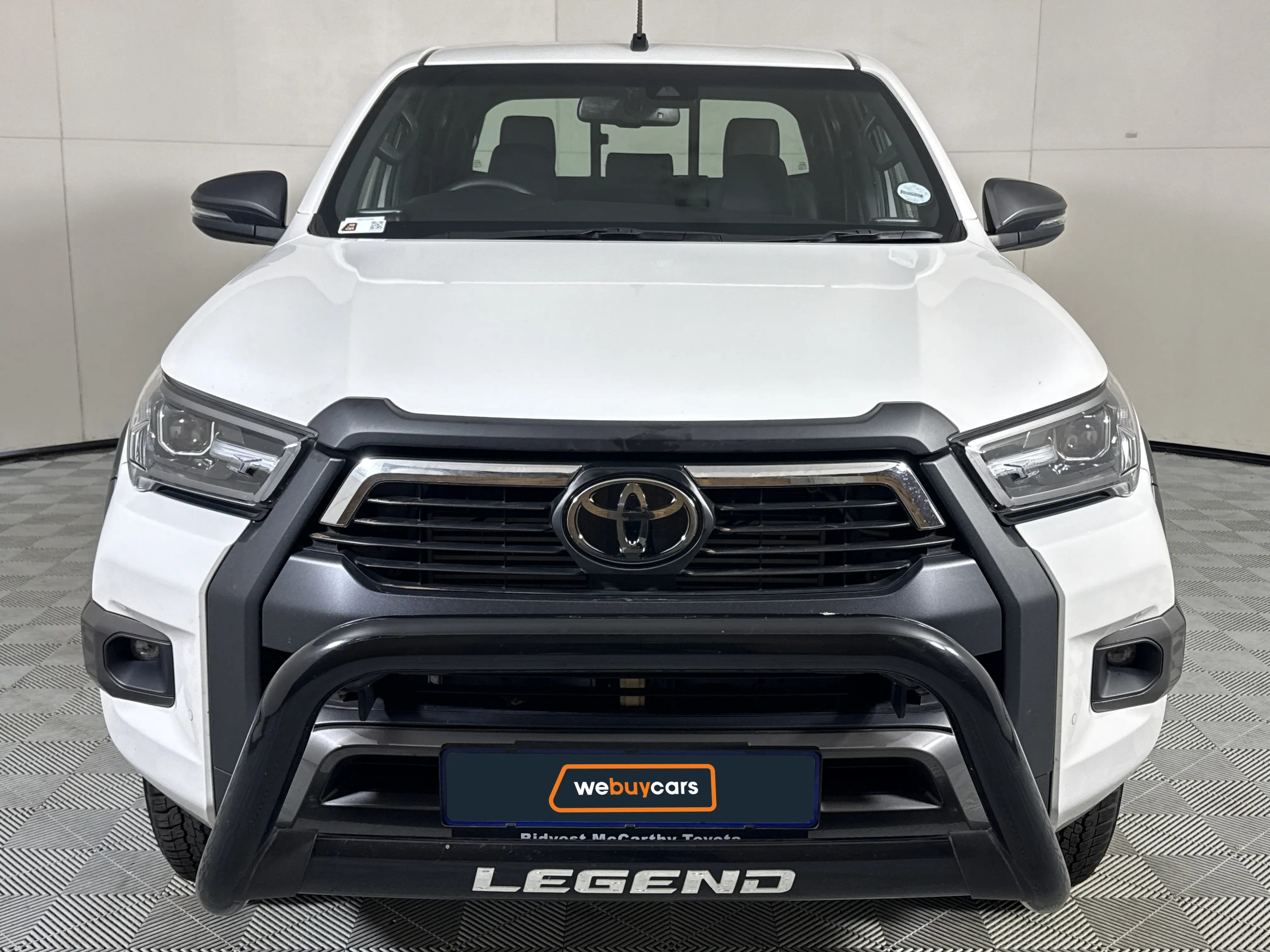 2025 Toyota Hilux 2.8 Gd-6 RB Legend Auto Pick Up Double Cab (mhev), photo 2