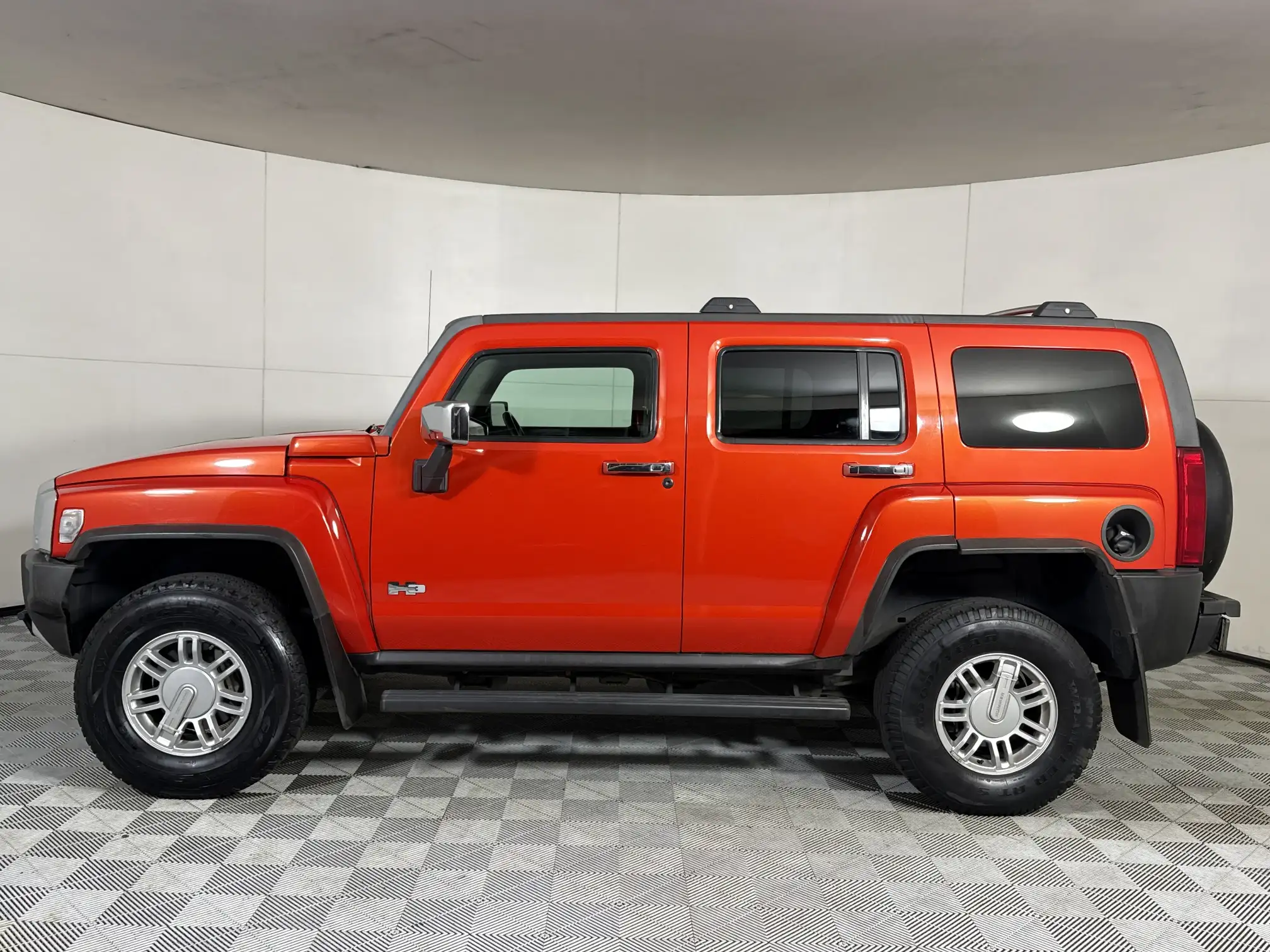 Hummer H3
