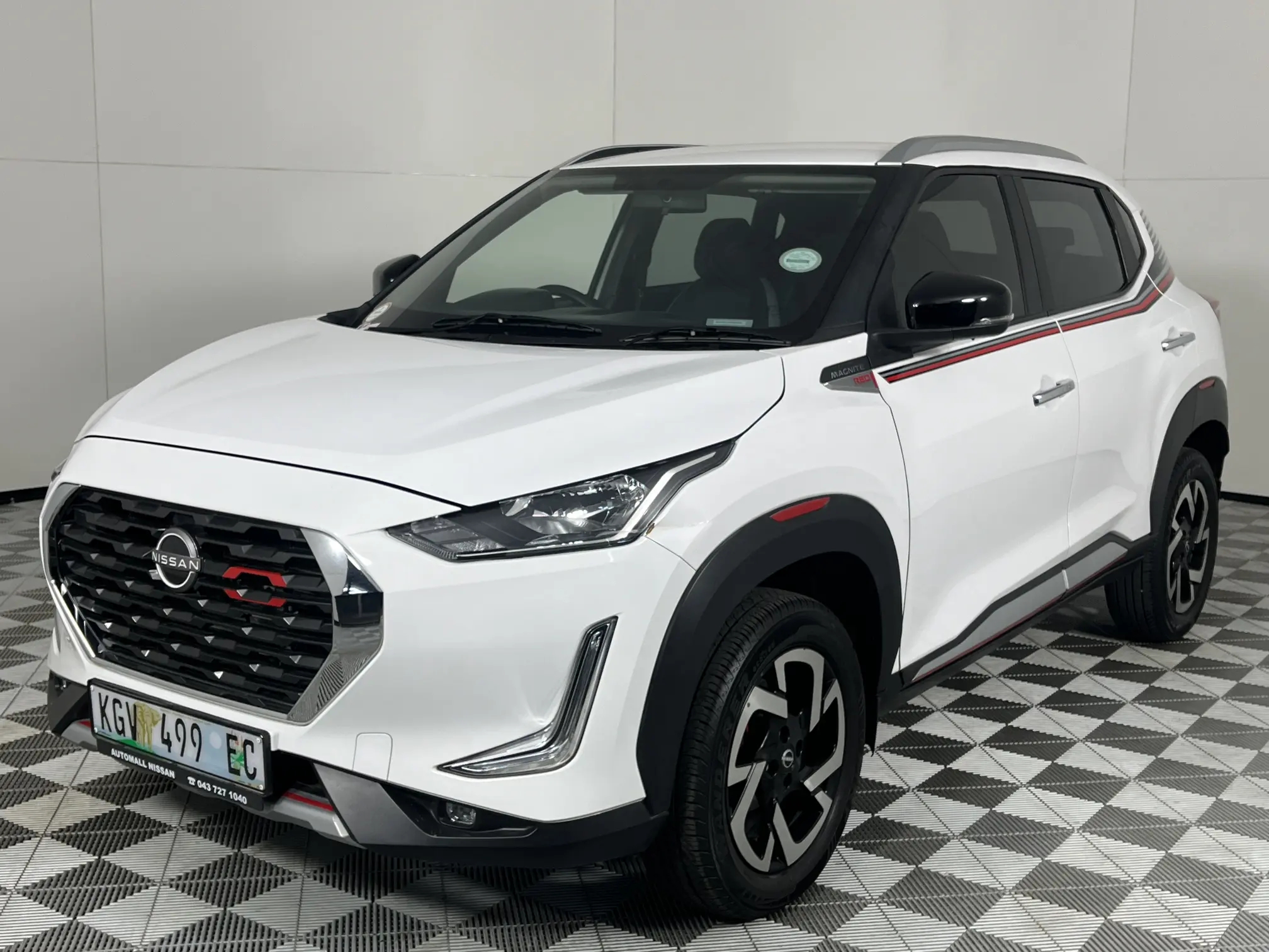 2023 Nissan Magnite 1.0T RED Edition CVT