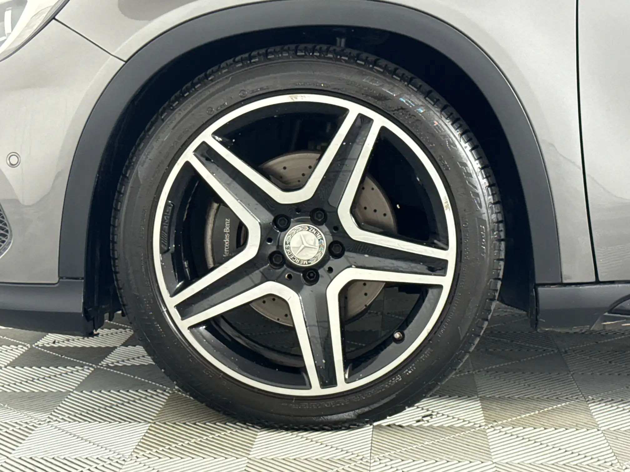 Mercedes-Benz GLA