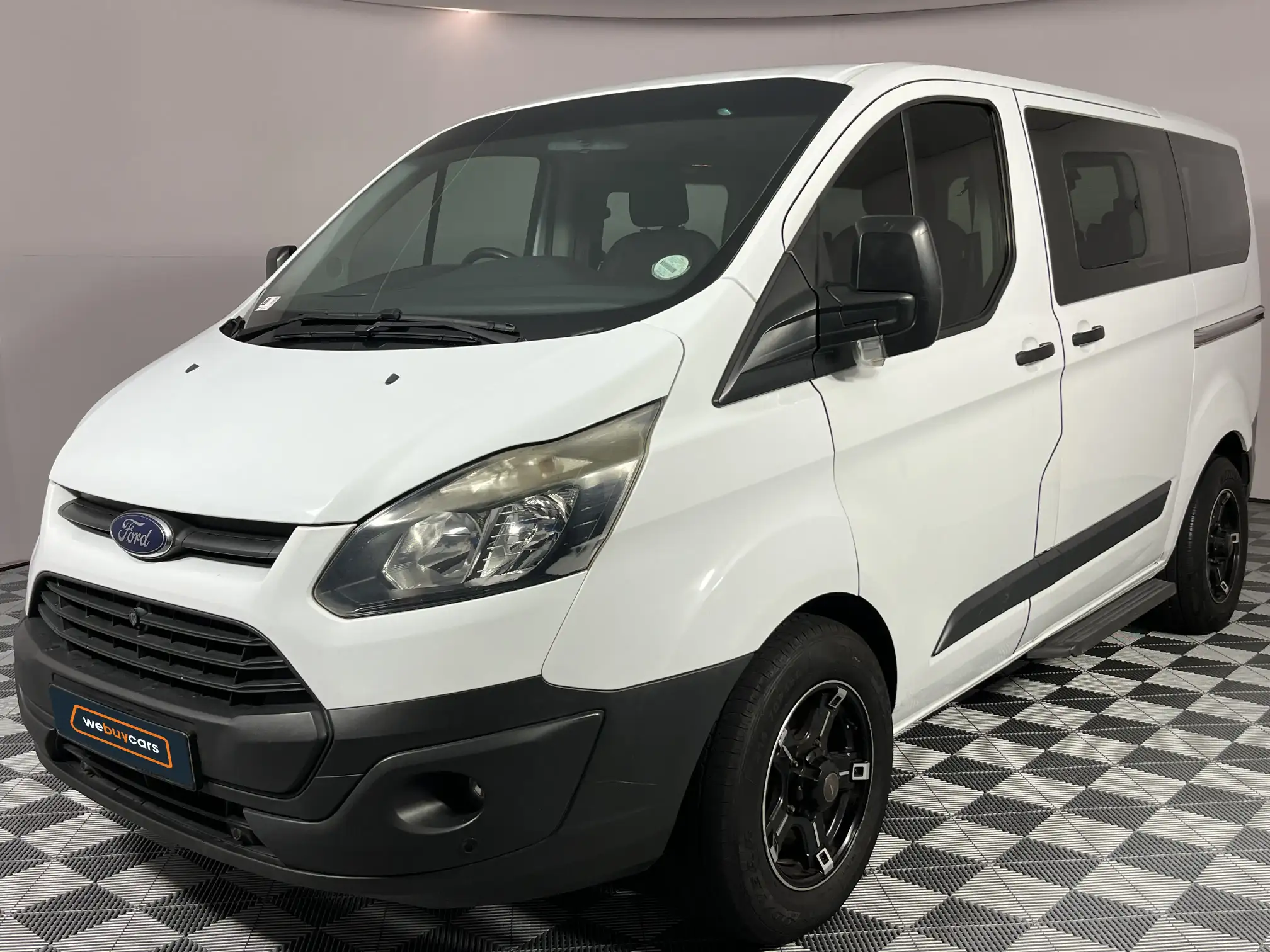2018 Ford Tourneo