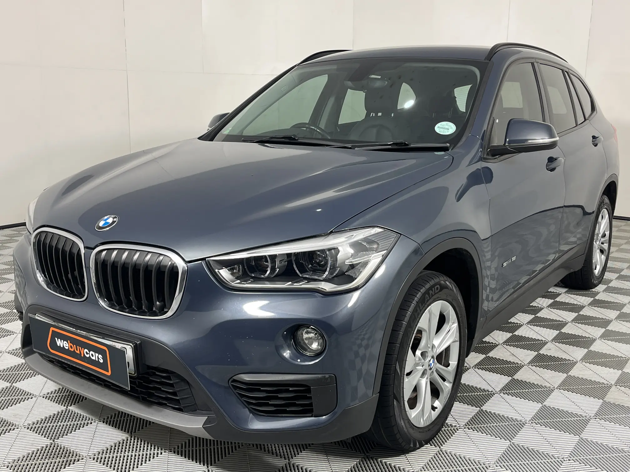 2017 BMW X1 sDrive18i (F48)