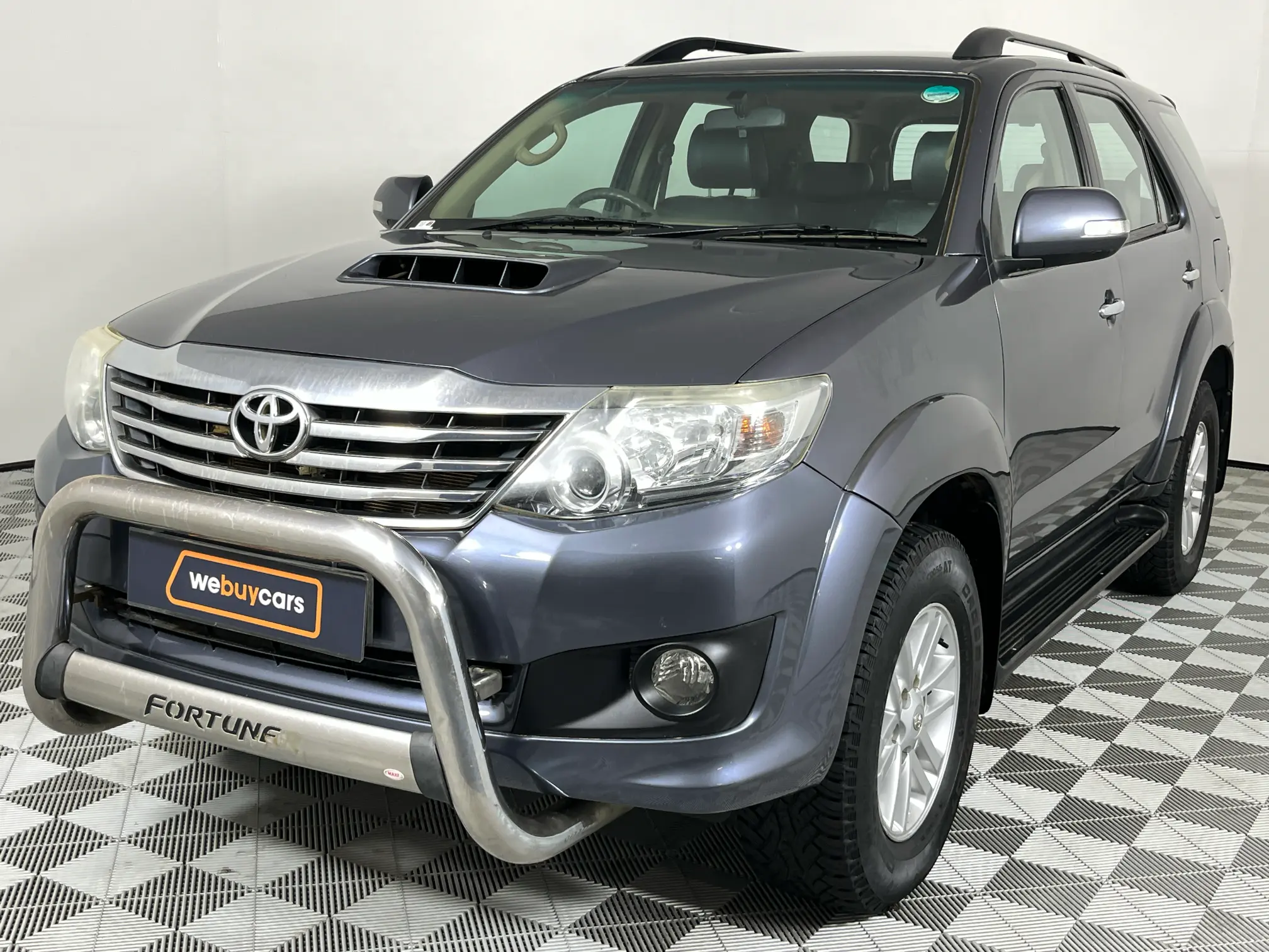 2013 Toyota Fortuner 2.5d-4d RB