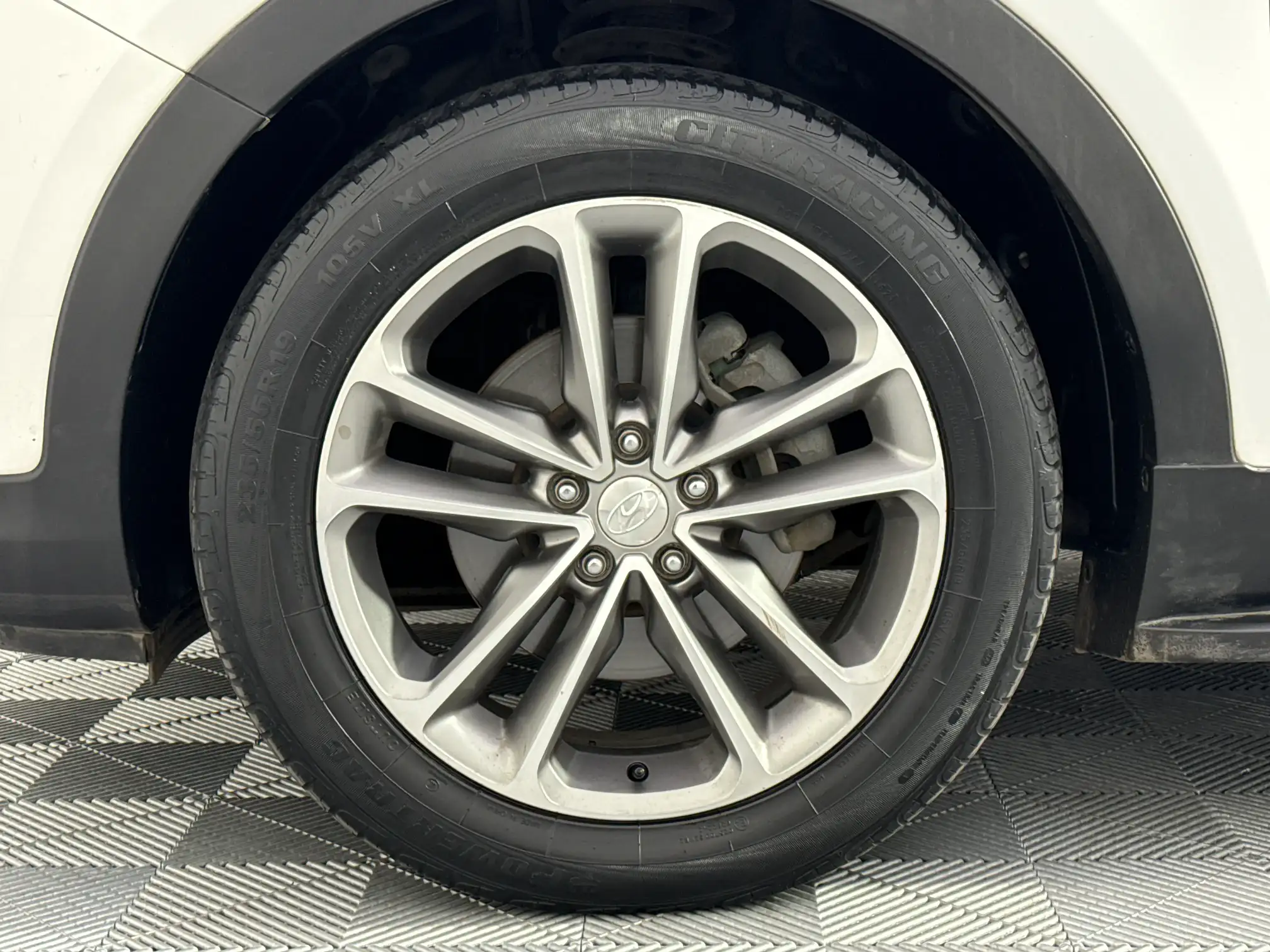 Hyundai Santa-FE