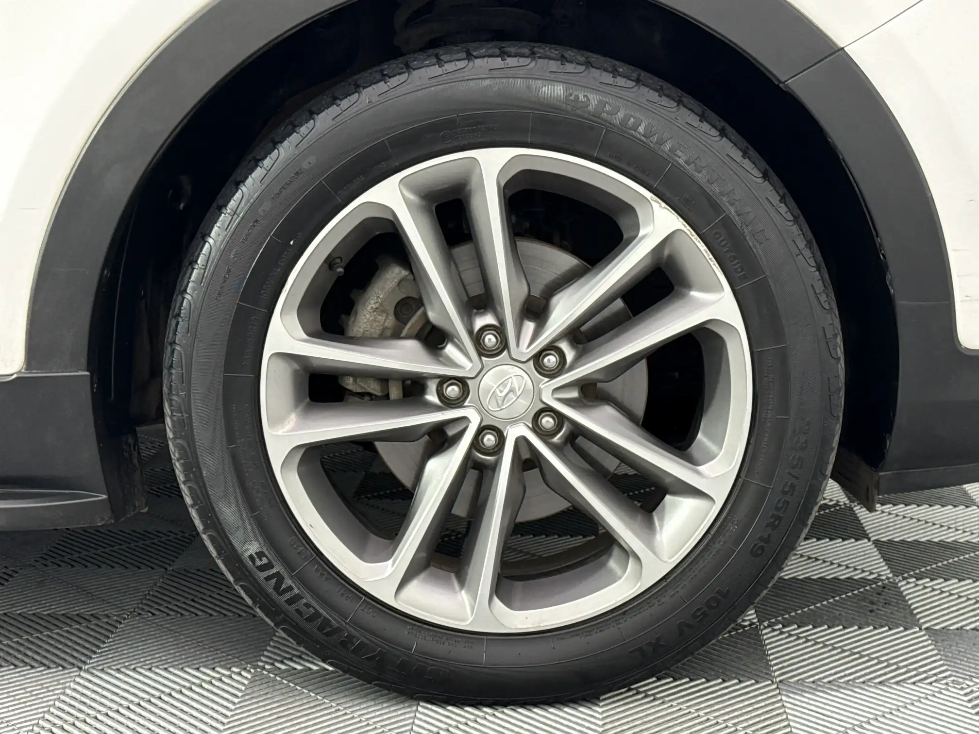 Hyundai Santa-FE