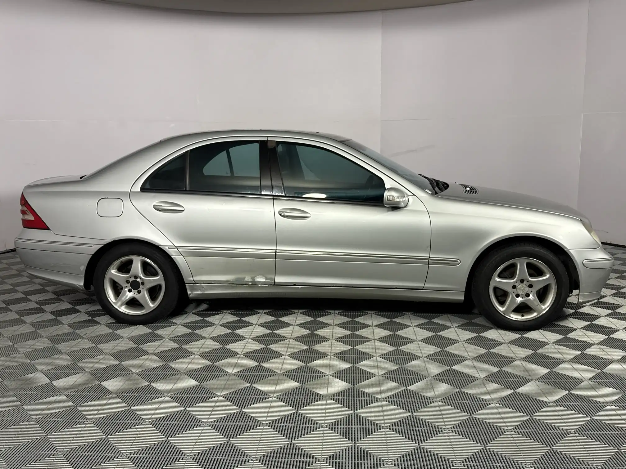 Mercedes-Benz C Class Sedan