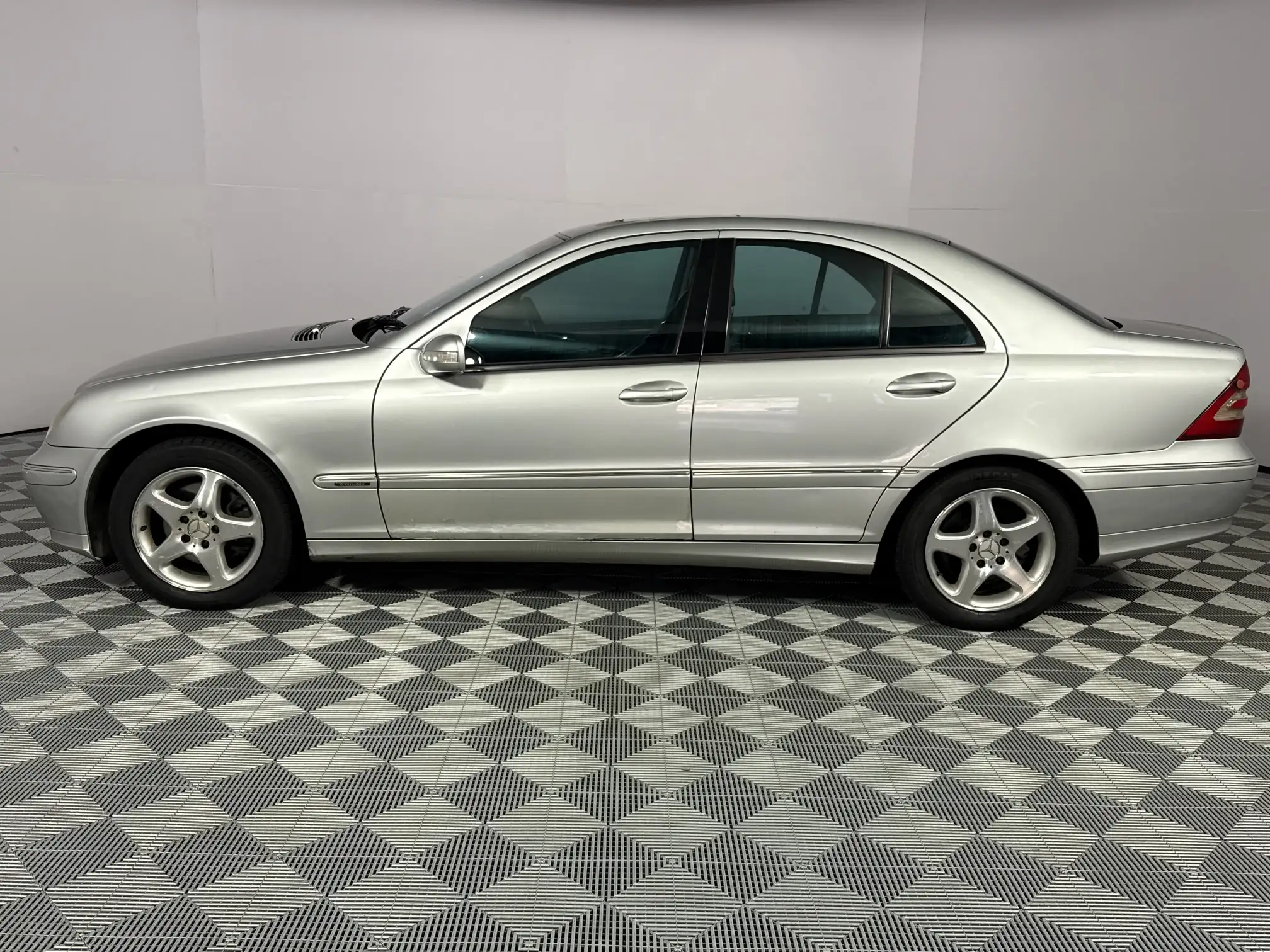 Mercedes-Benz C Class Sedan