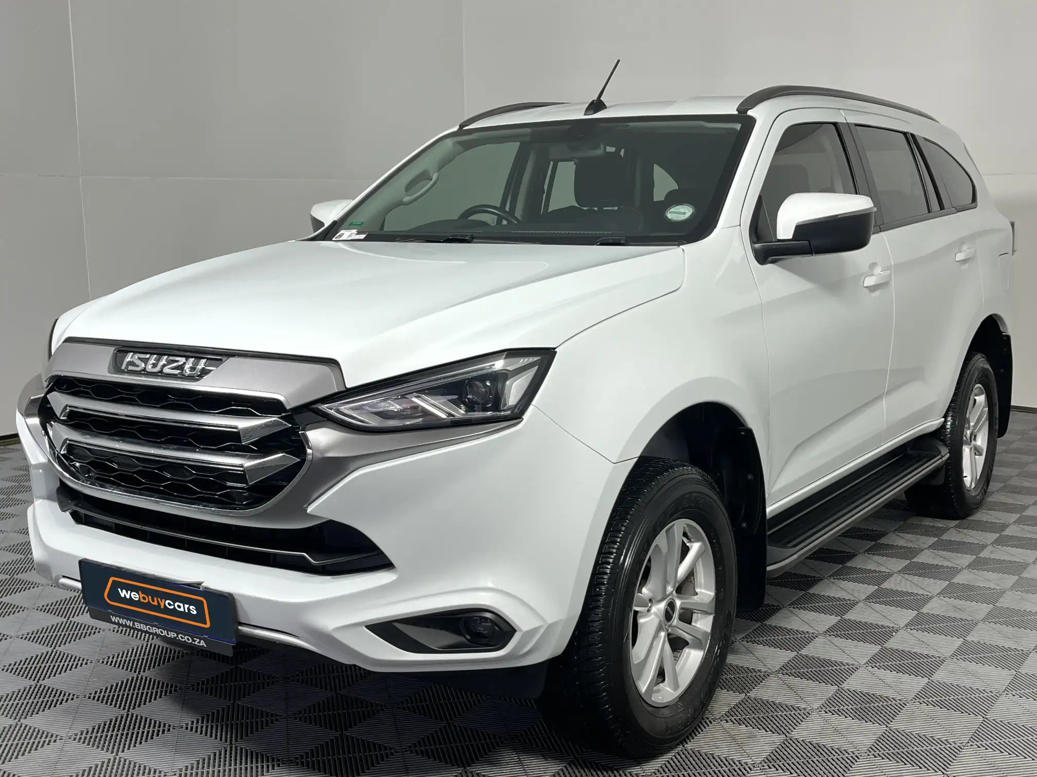 2022 Isuzu MU-X