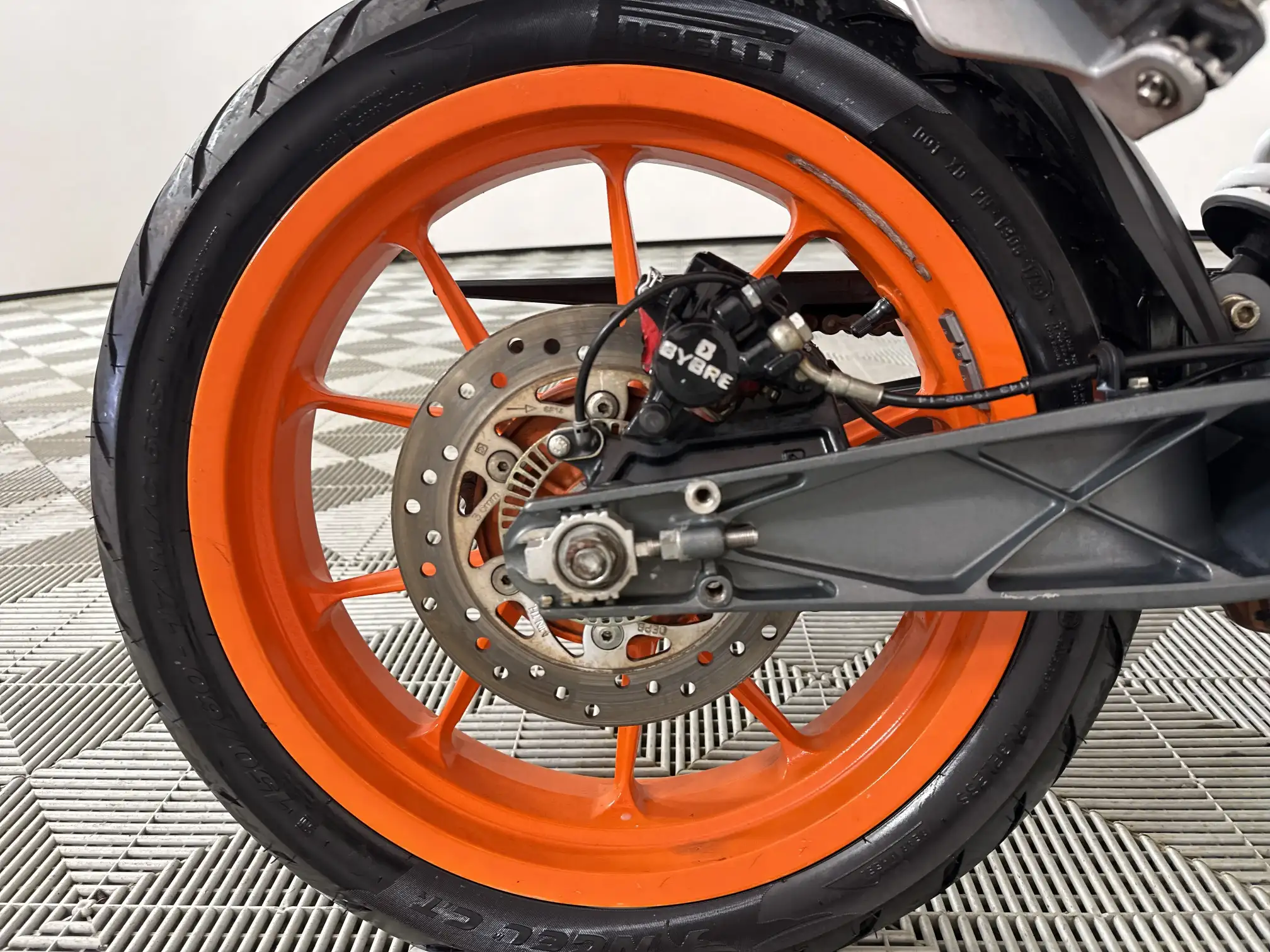 KTM Duke