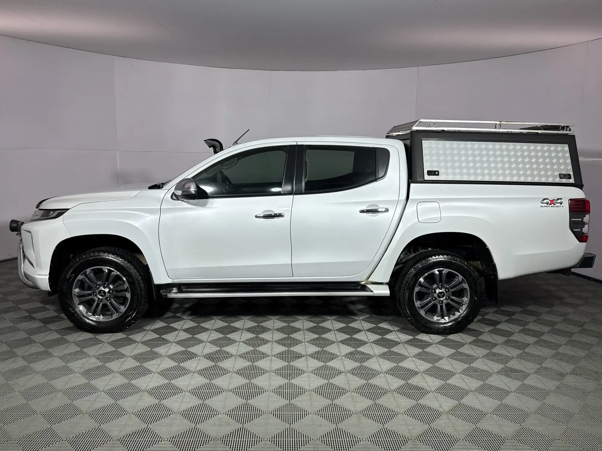 Mitsubishi Triton