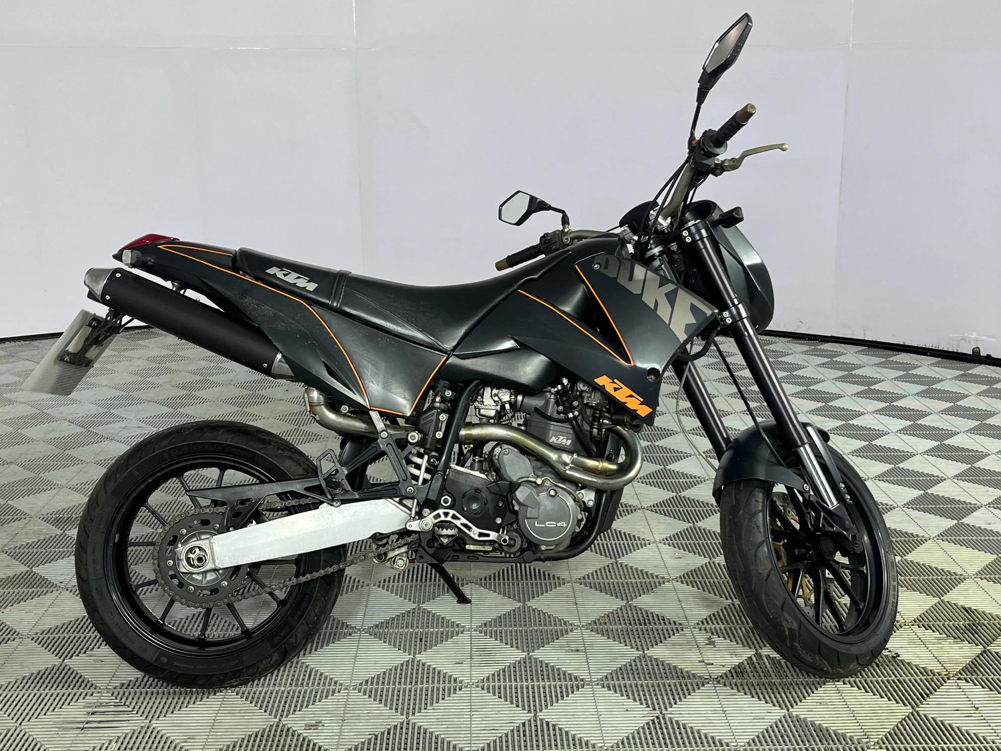 KTM 640 Duke II