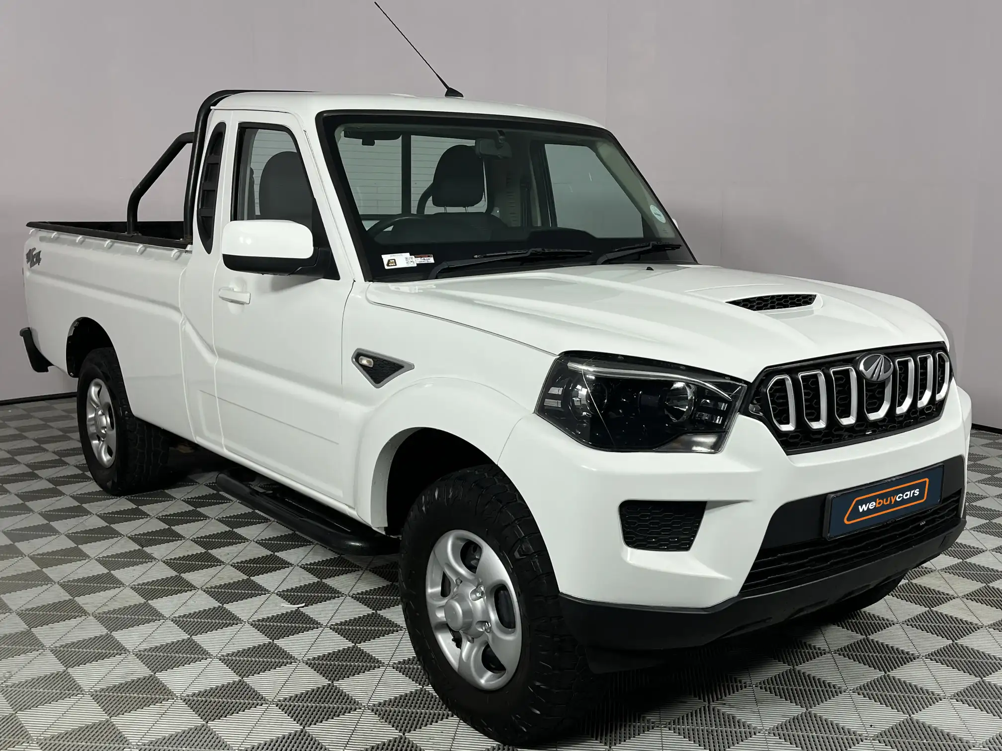 Mahindra PIK UP