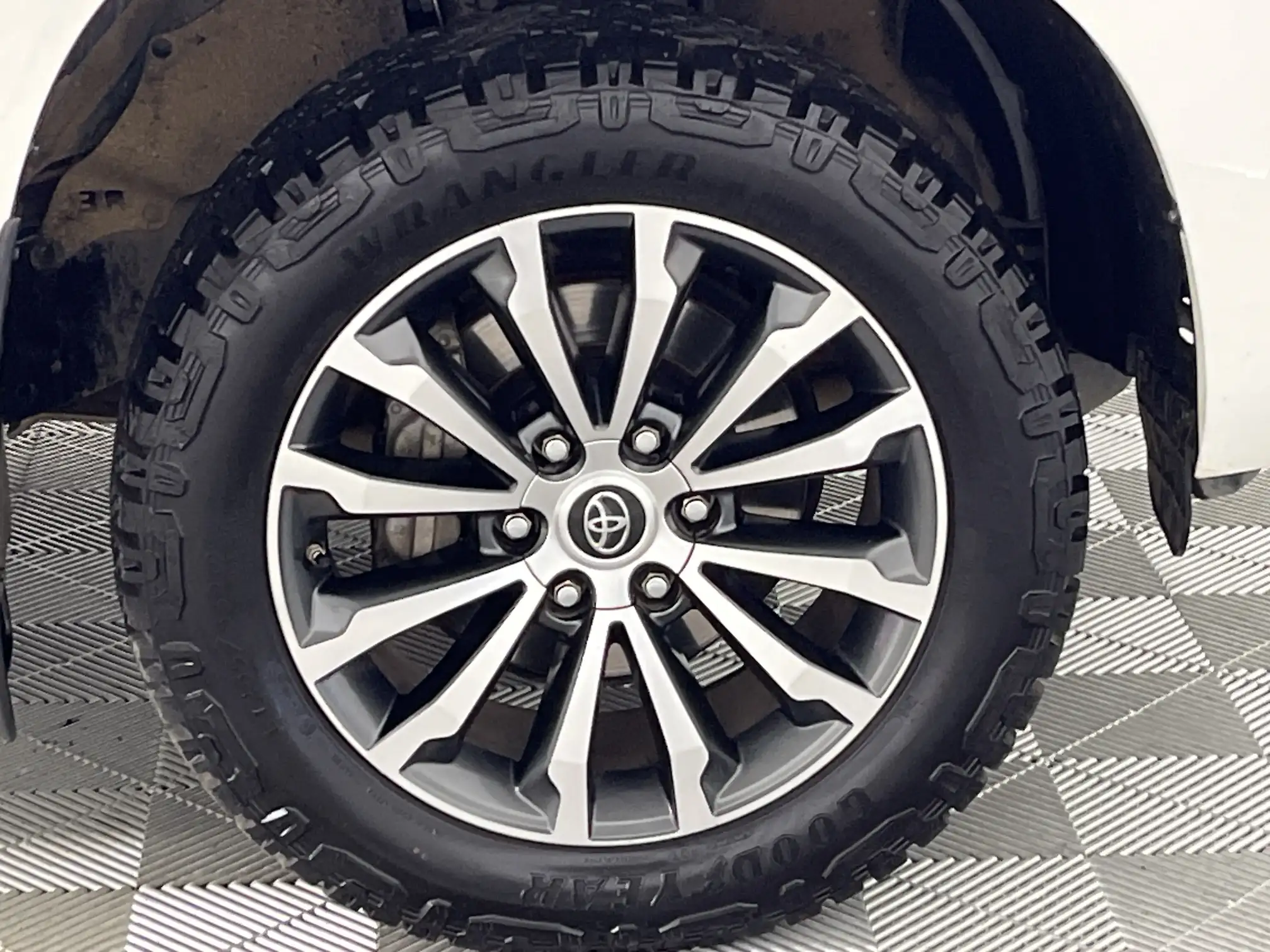 Toyota Prado