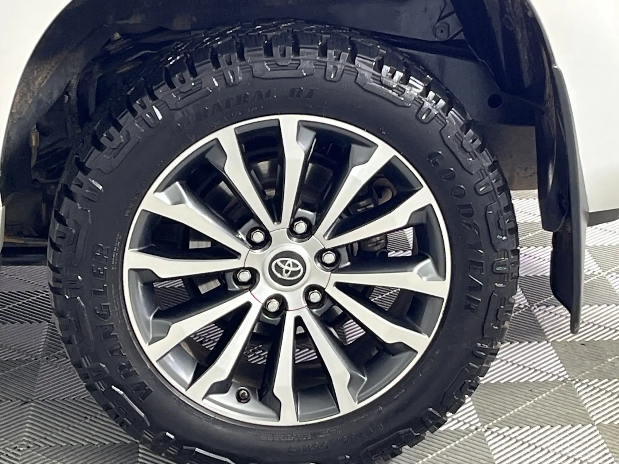 Toyota Prado