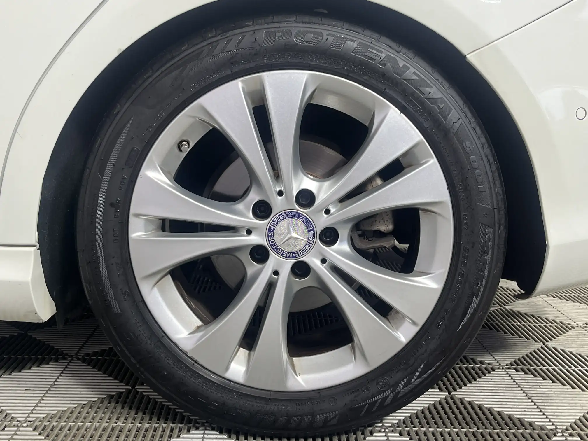 Mercedes-Benz B Class