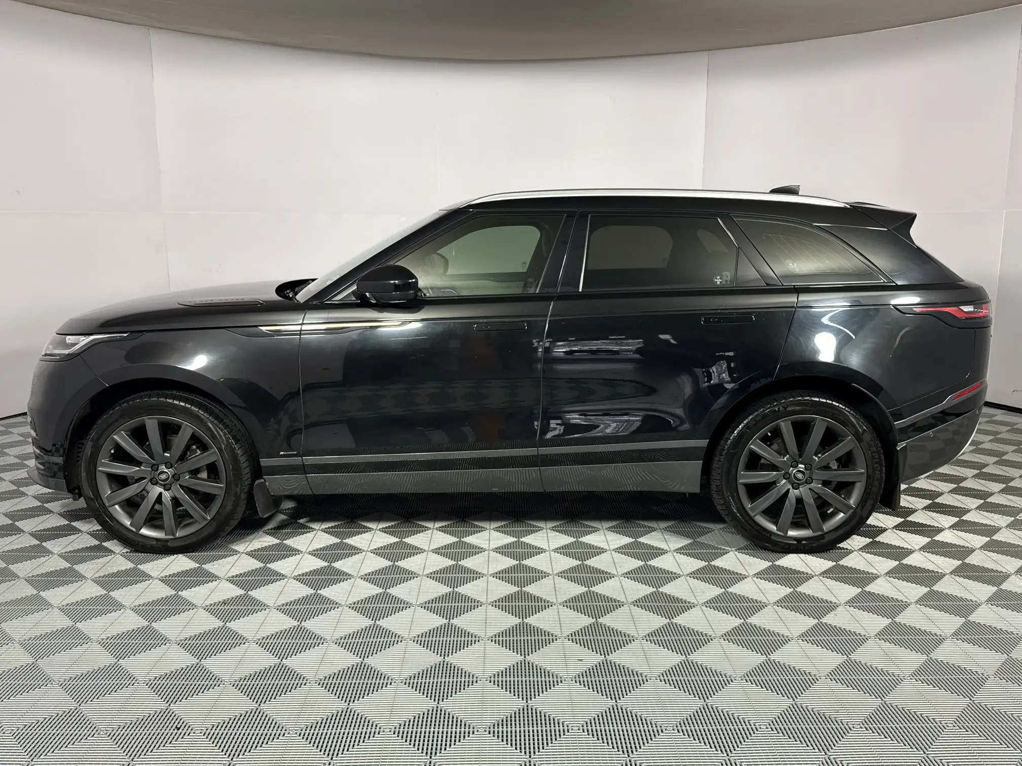 Land Rover Velar