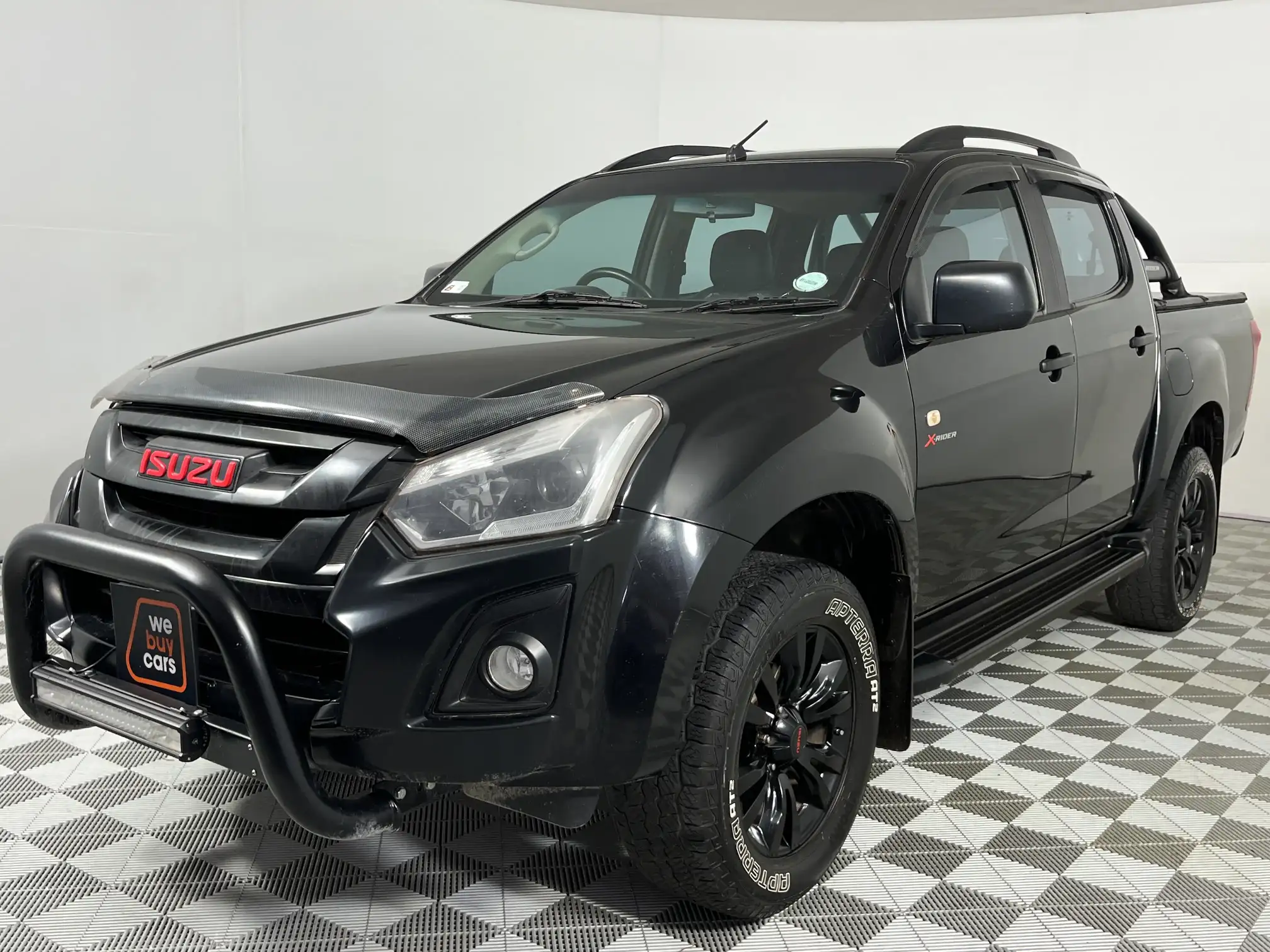 2018 Isuzu KB 250 D-Teq HO X-Rider Black Pick Up Double Cab at Silver Lakes (GP) for sale R341900
