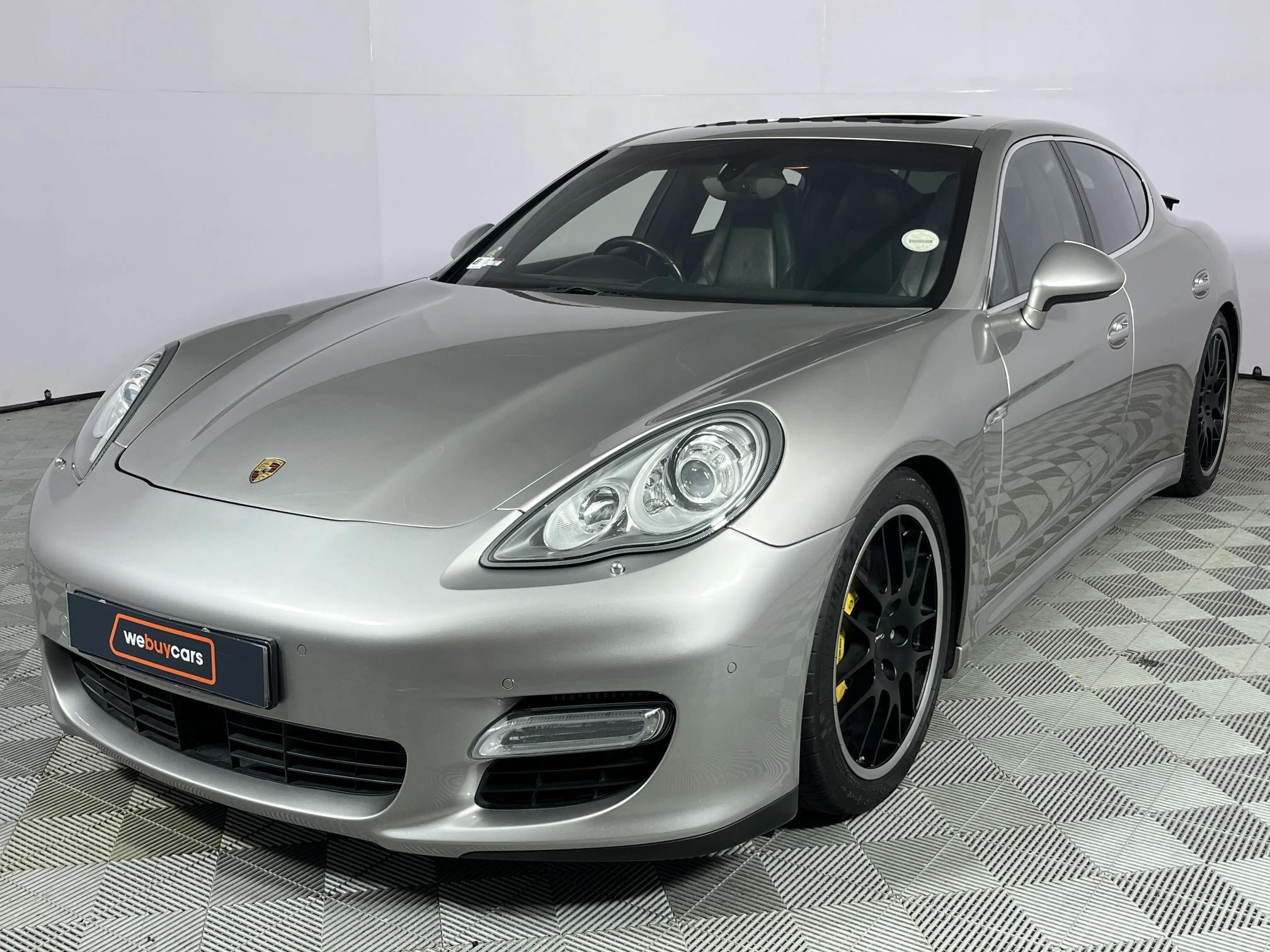Porsche Panamera Turbo PDK