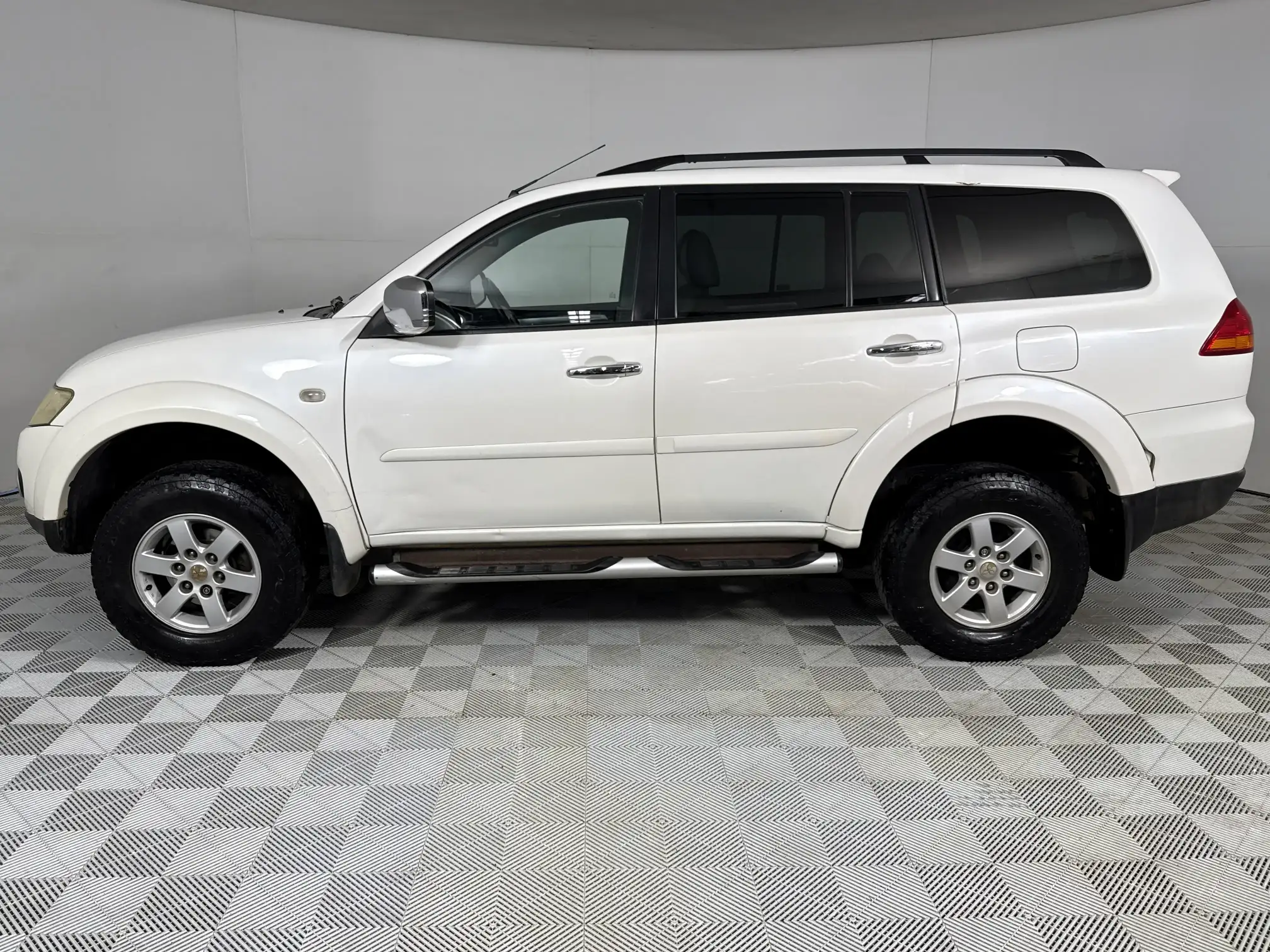 Mitsubishi Pajero Sport