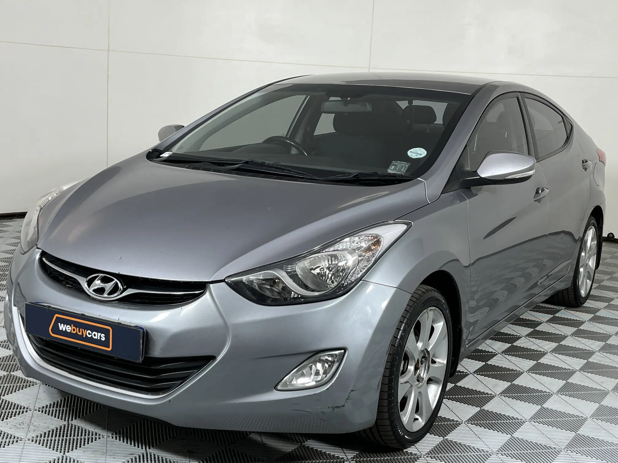 2013 Hyundai Elantra 1.8 Gls/executive