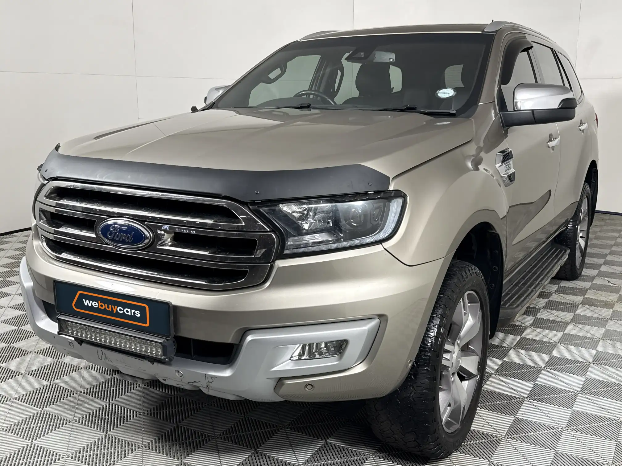 2017 Ford Everest